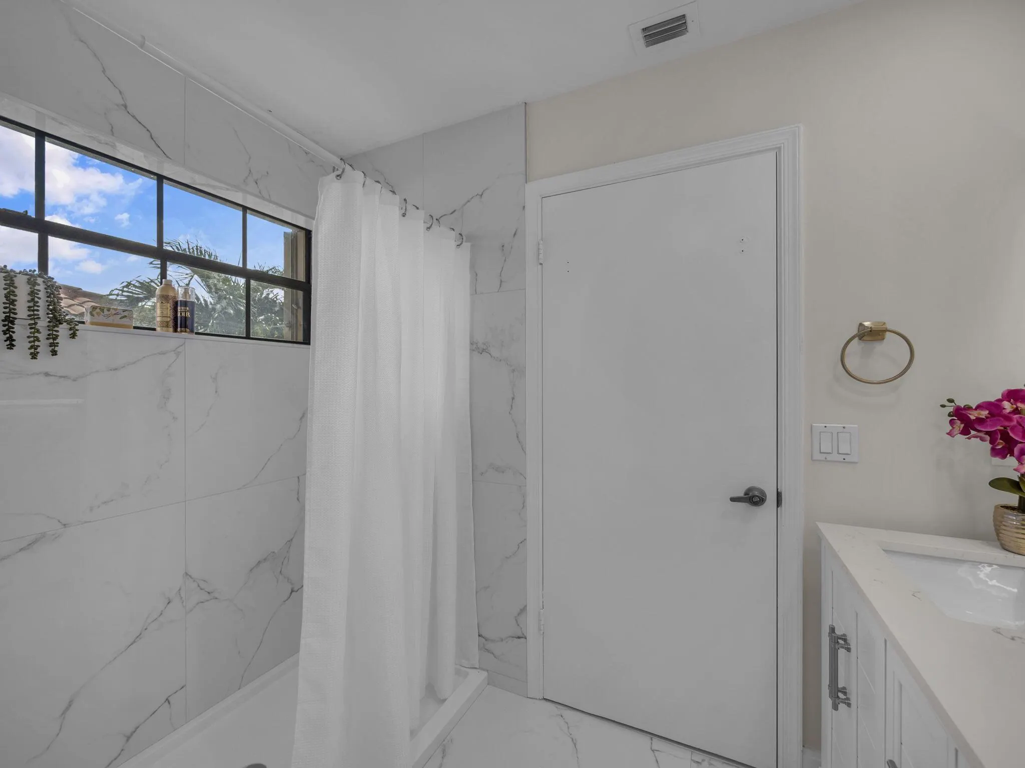 1744 Shoreside Circle