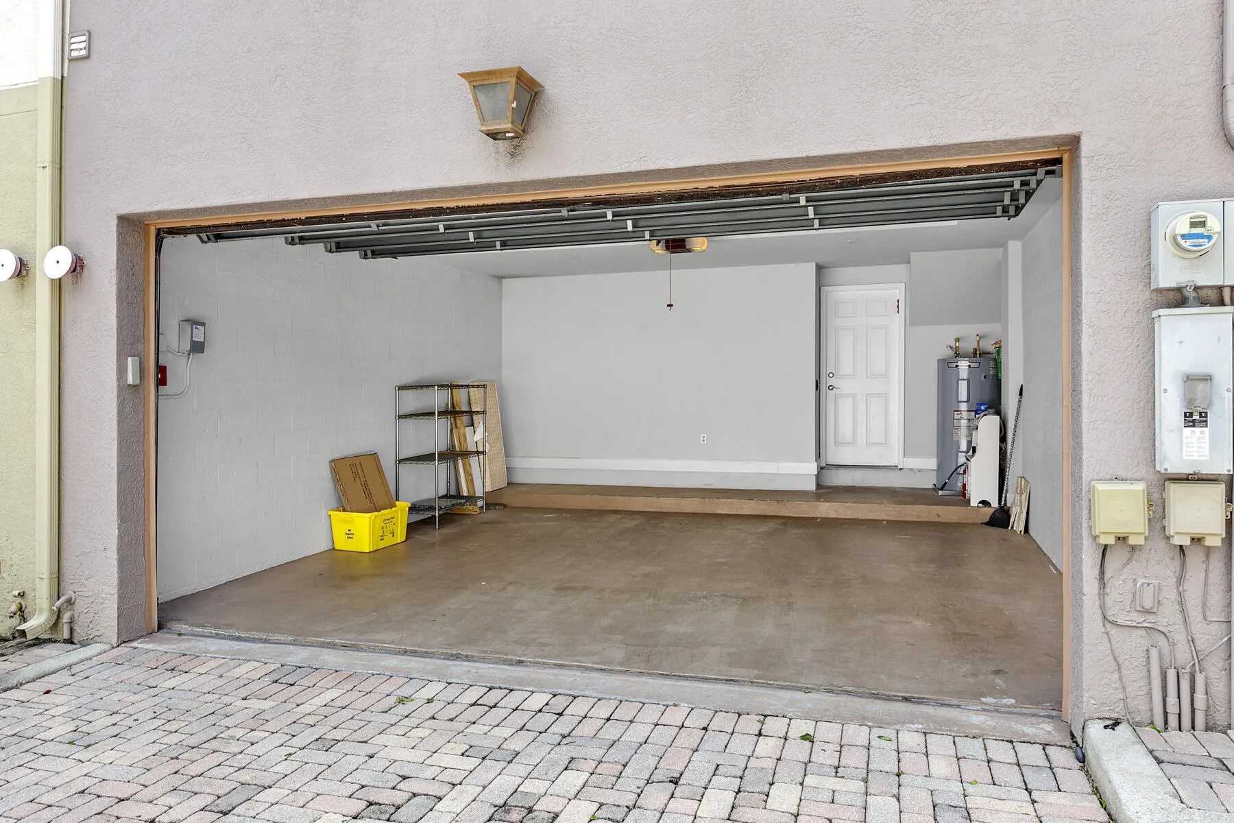 691 Hibiscus Street