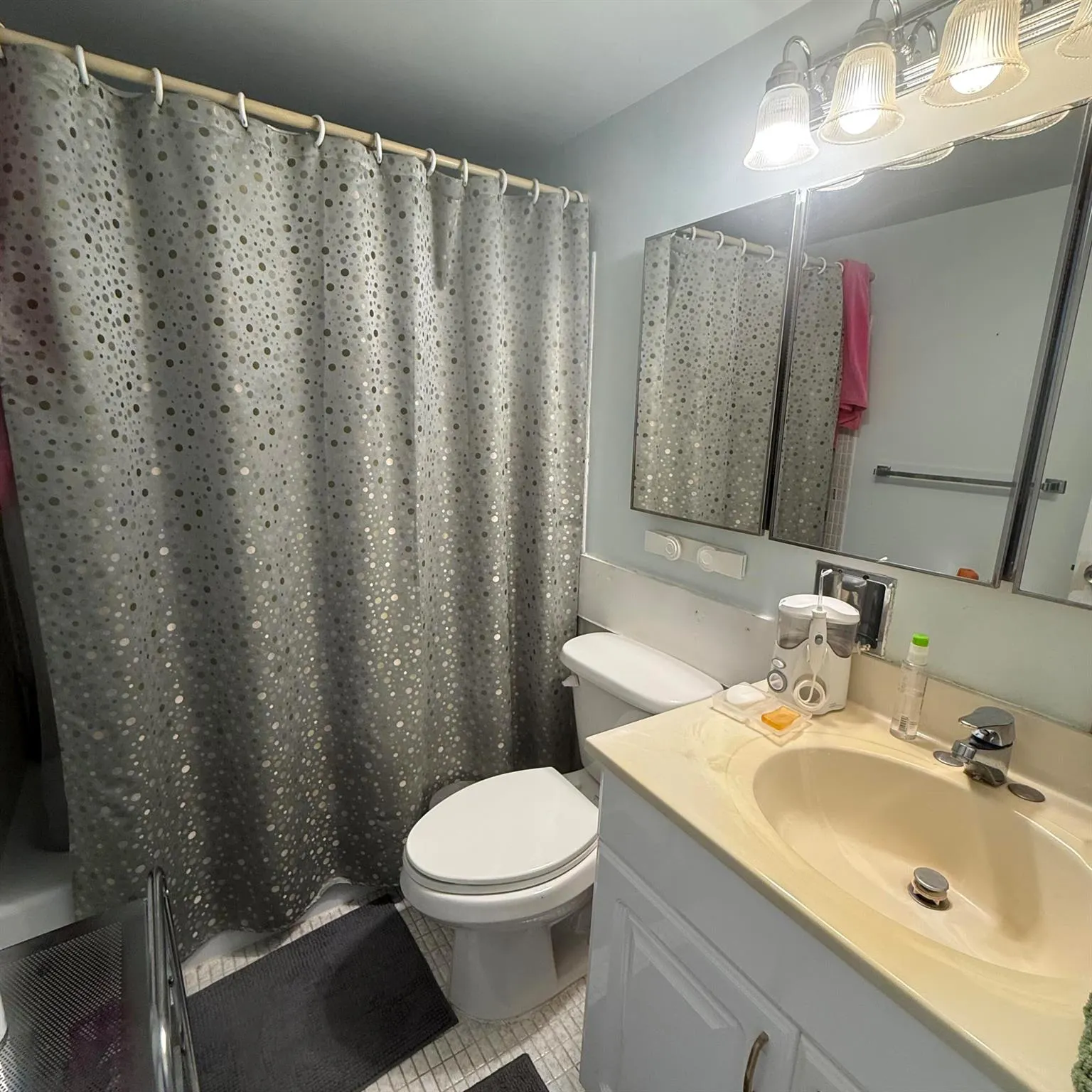 2102 Lake Osborne 20 Drive, #20