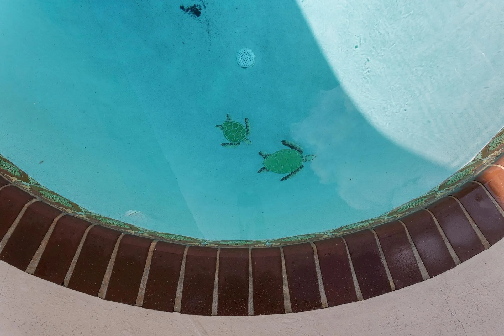 216 S Ocean Breeze, ##1 Poolside