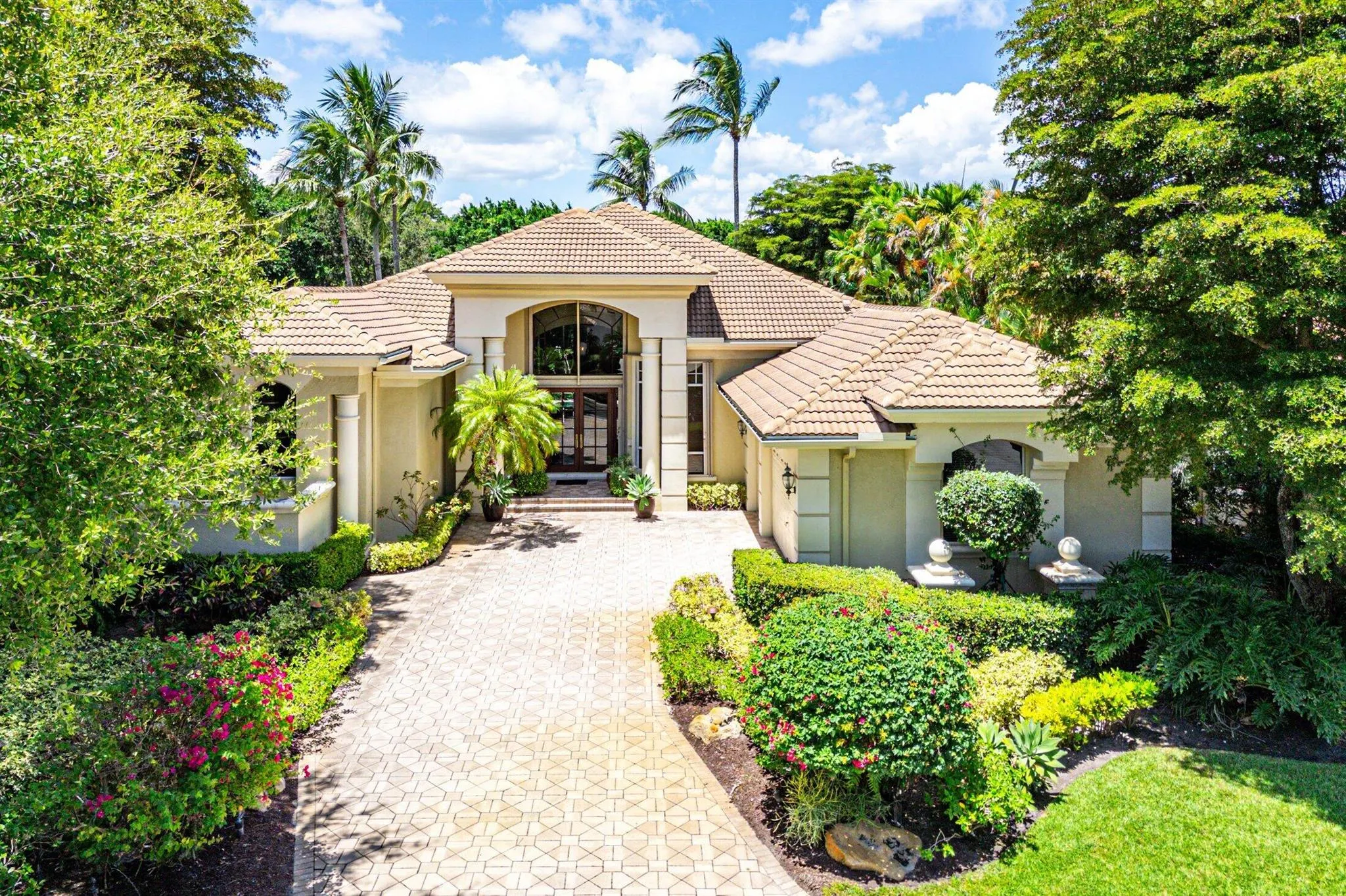 1018 Grand Isle Terrace