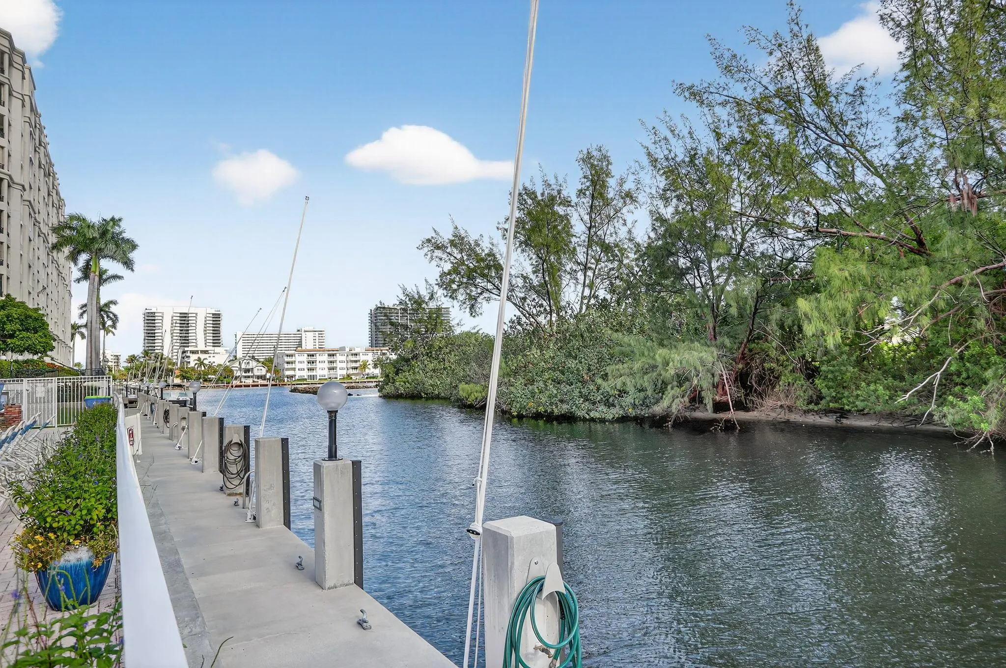 2870 NE 14th St Causeway, #308c