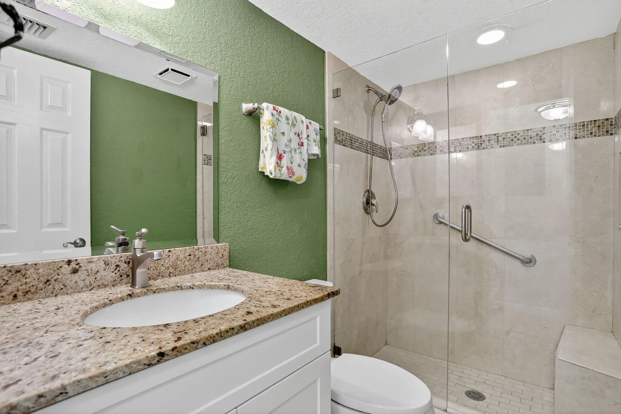2870 NE 14th St Causeway, #308c