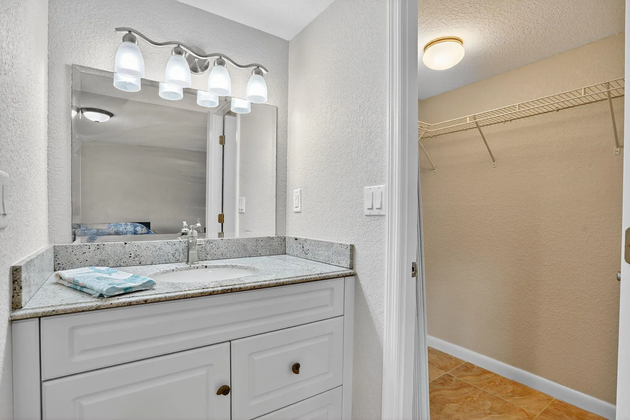 2870 NE 14th St Causeway, #308c