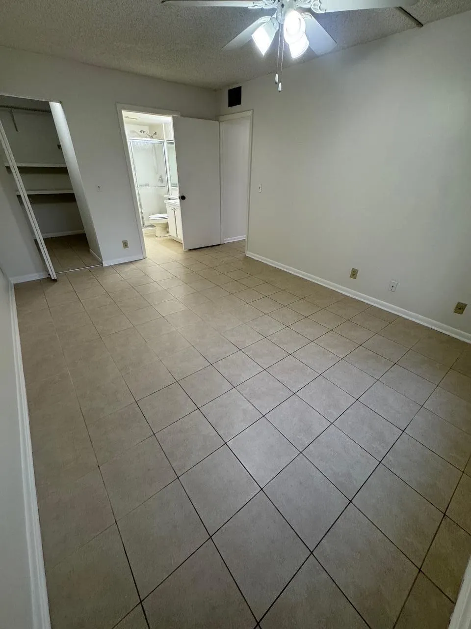 703 Sunny Pine Way, #C1