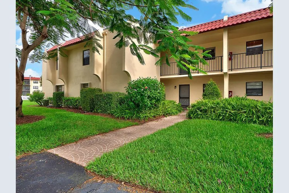 2050 Oleander Boulevard, #10106
