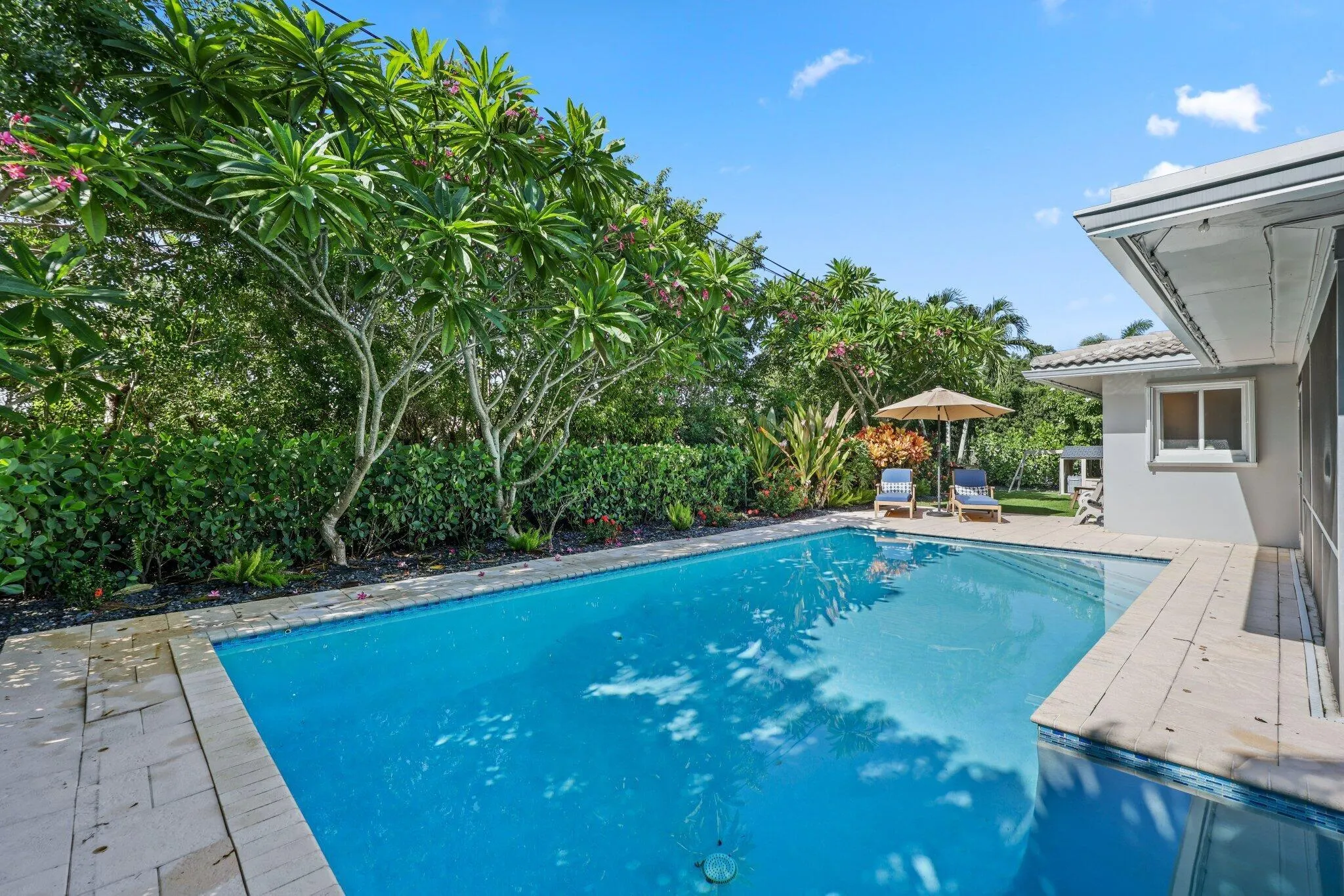 926 SW 1st Street