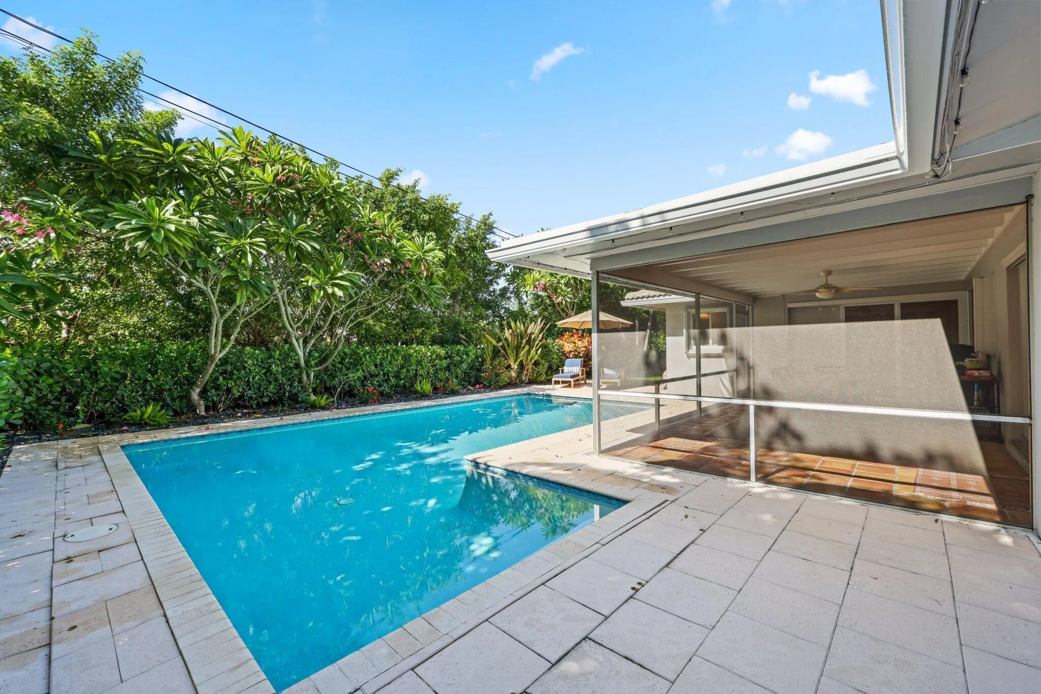926 SW 1st Street