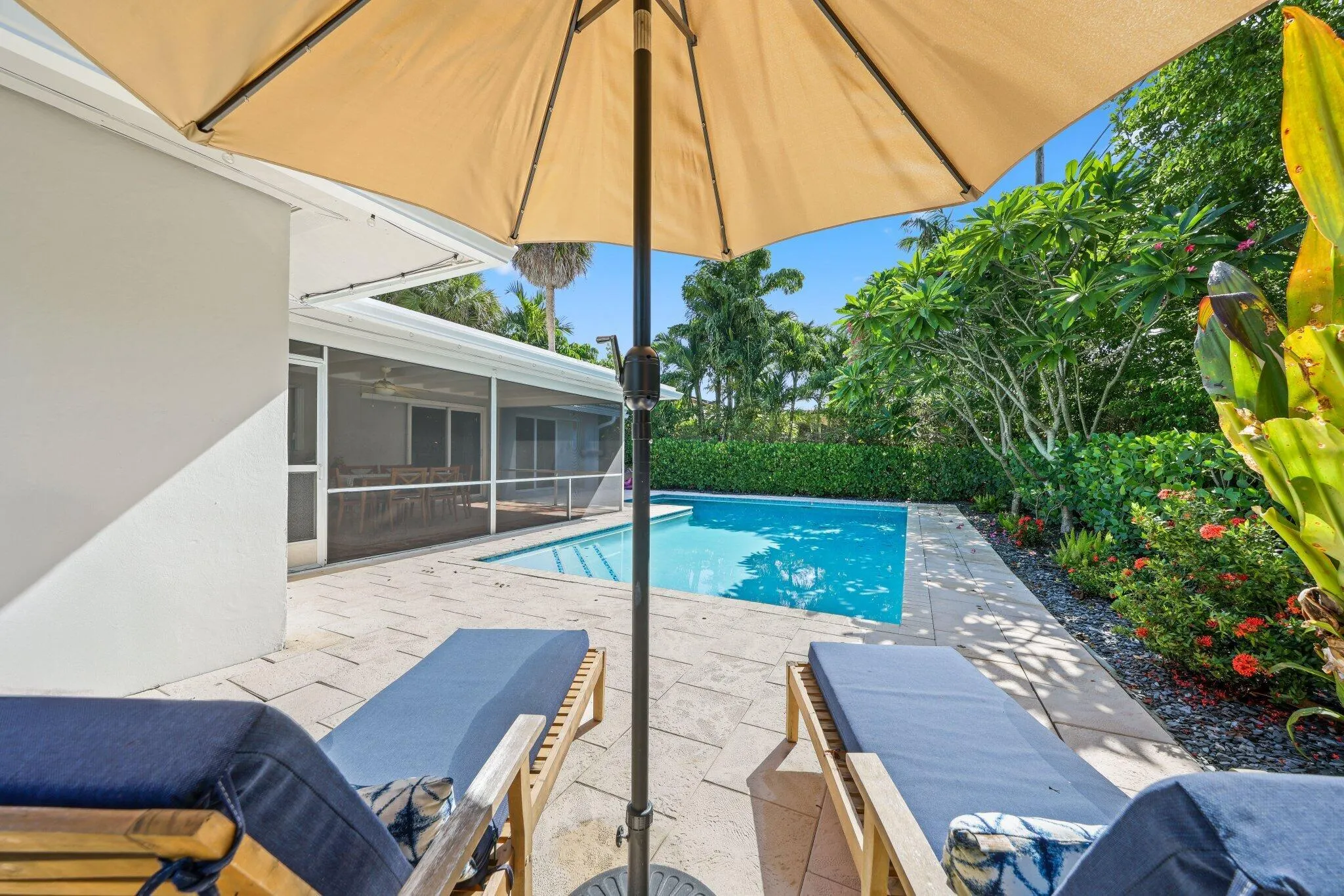 926 SW 1st Street