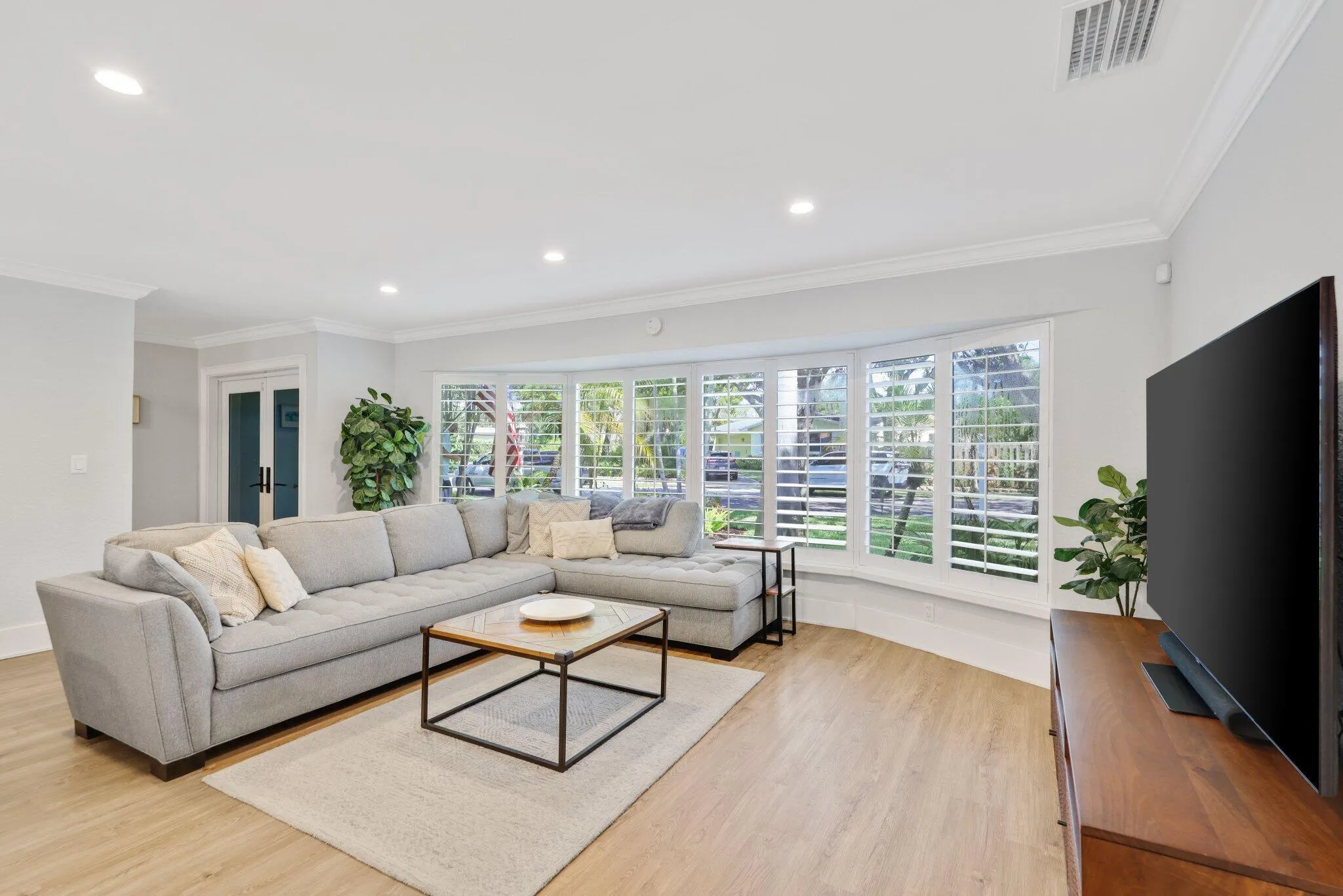 926 SW 1st Street