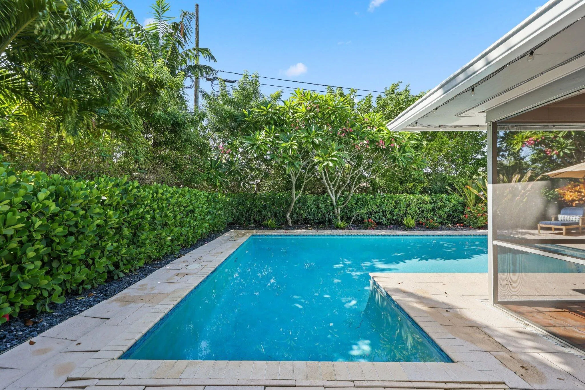 926 SW 1st Street