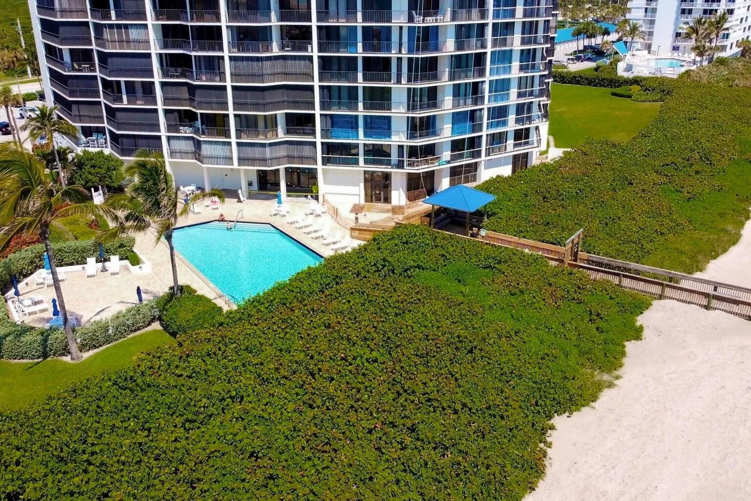 9650 S Ocean Drive, #608