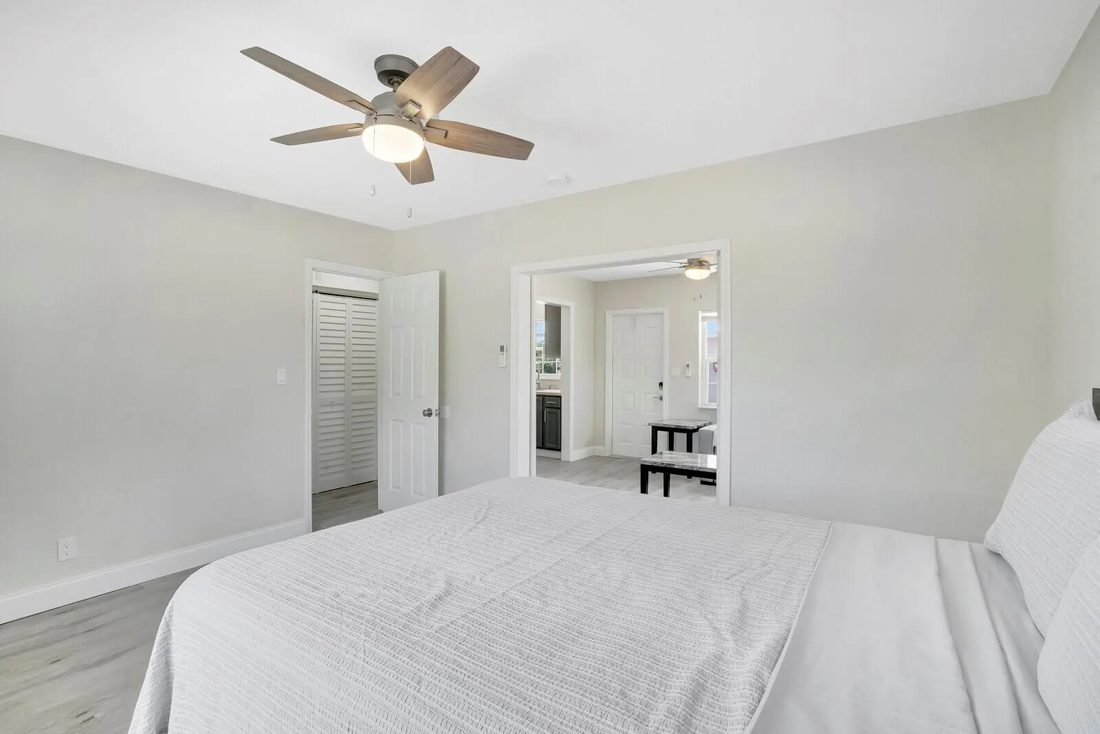 1001 S Federal Highway, #3