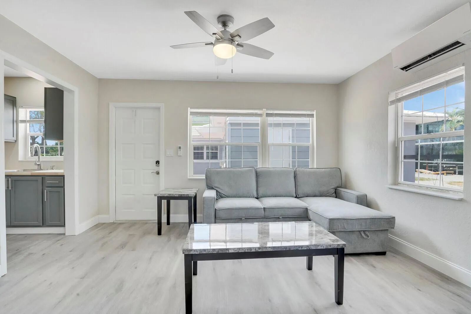 1001 S Federal Highway, #3