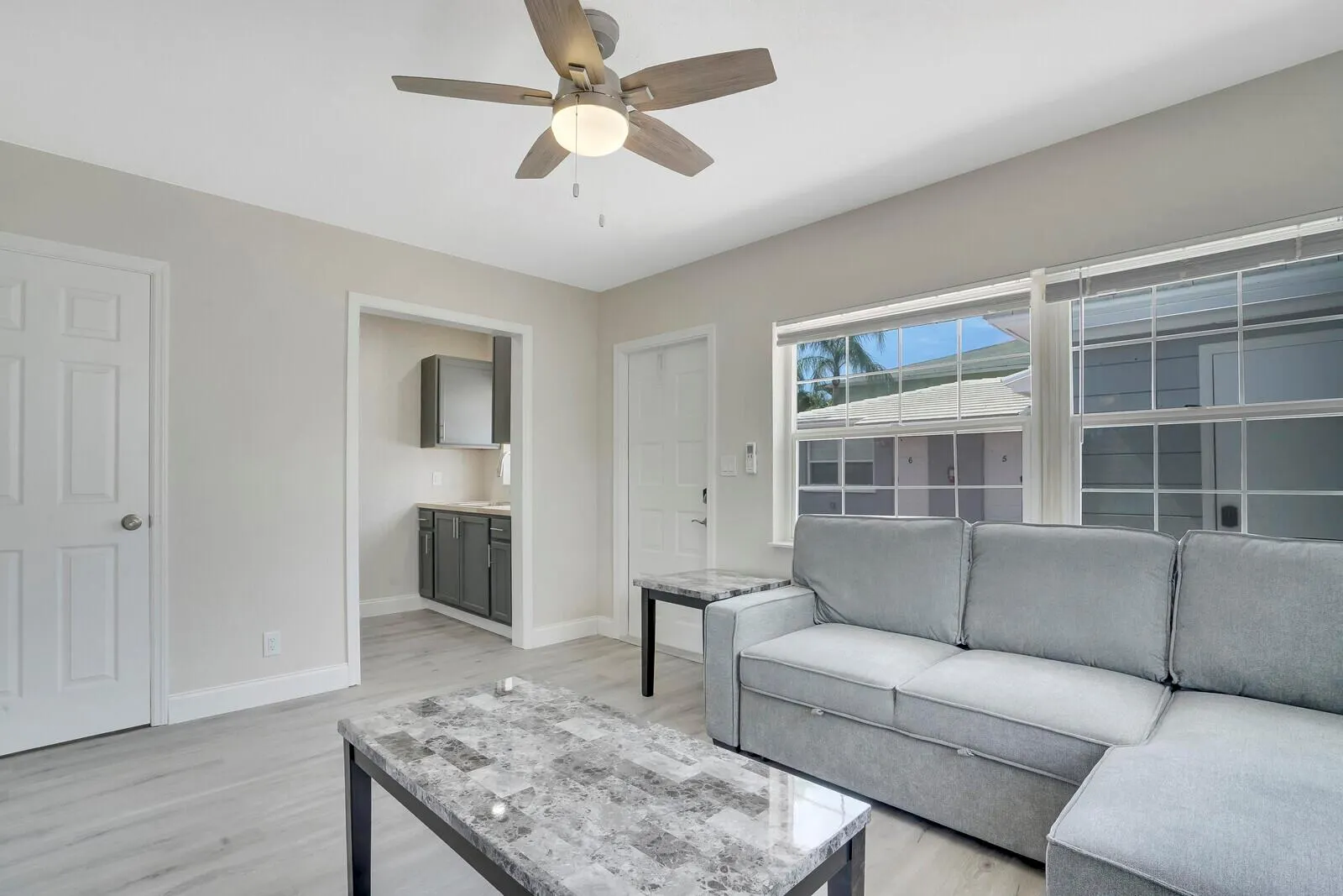 1001 S Federal Highway, #3