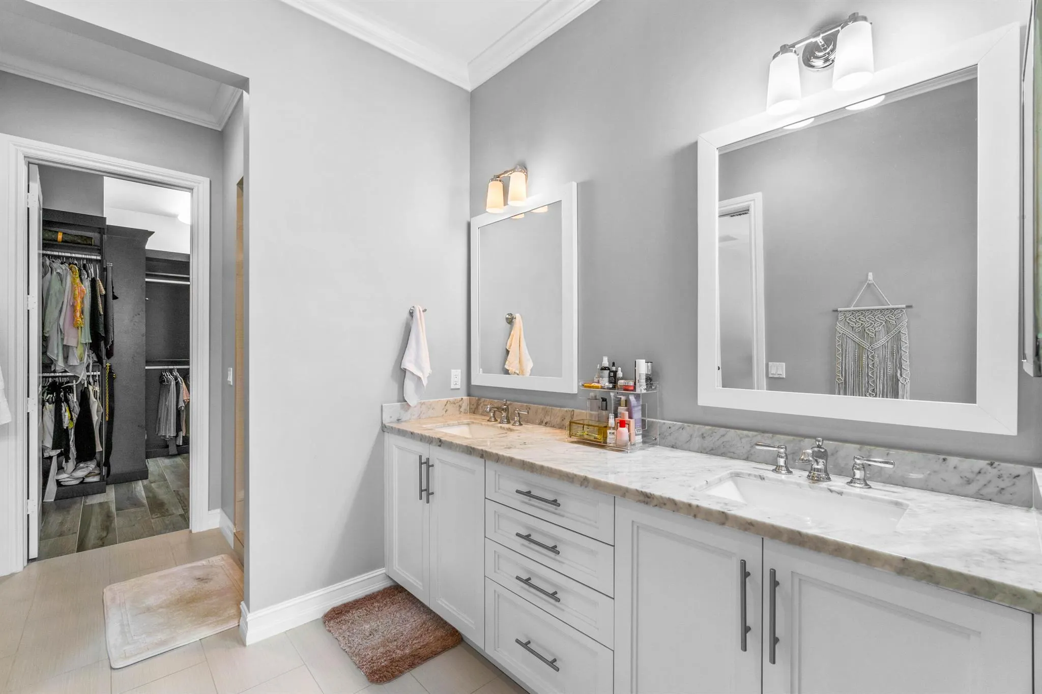 308 W Cannery Row Circle