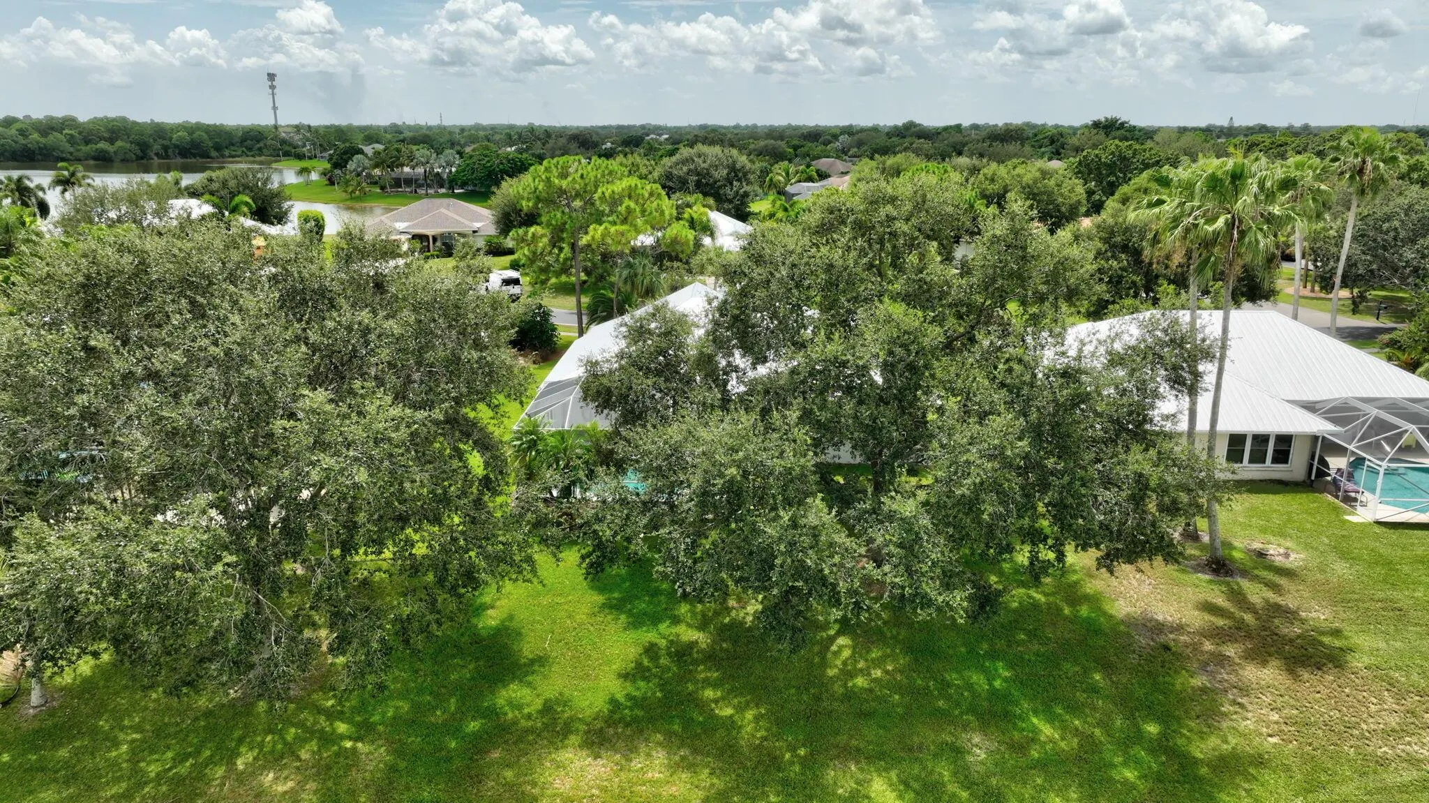 419 SW Sweetwater Trail