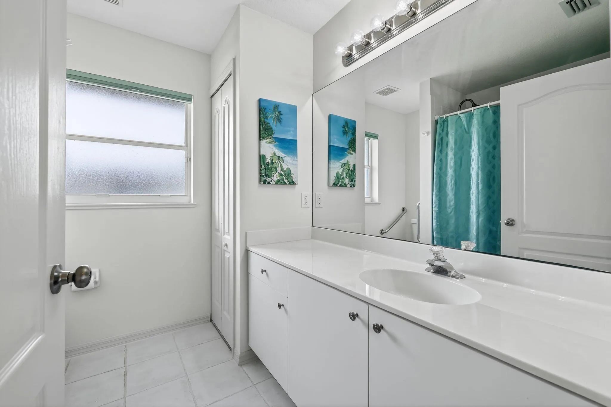 419 SW Sweetwater Trail