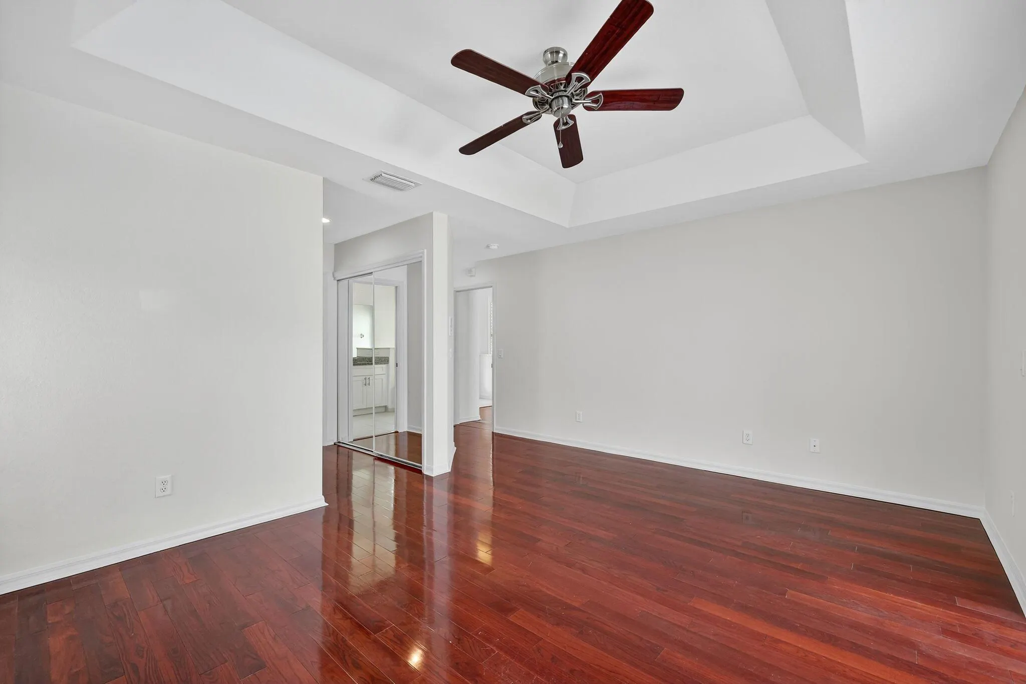 419 SW Sweetwater Trail