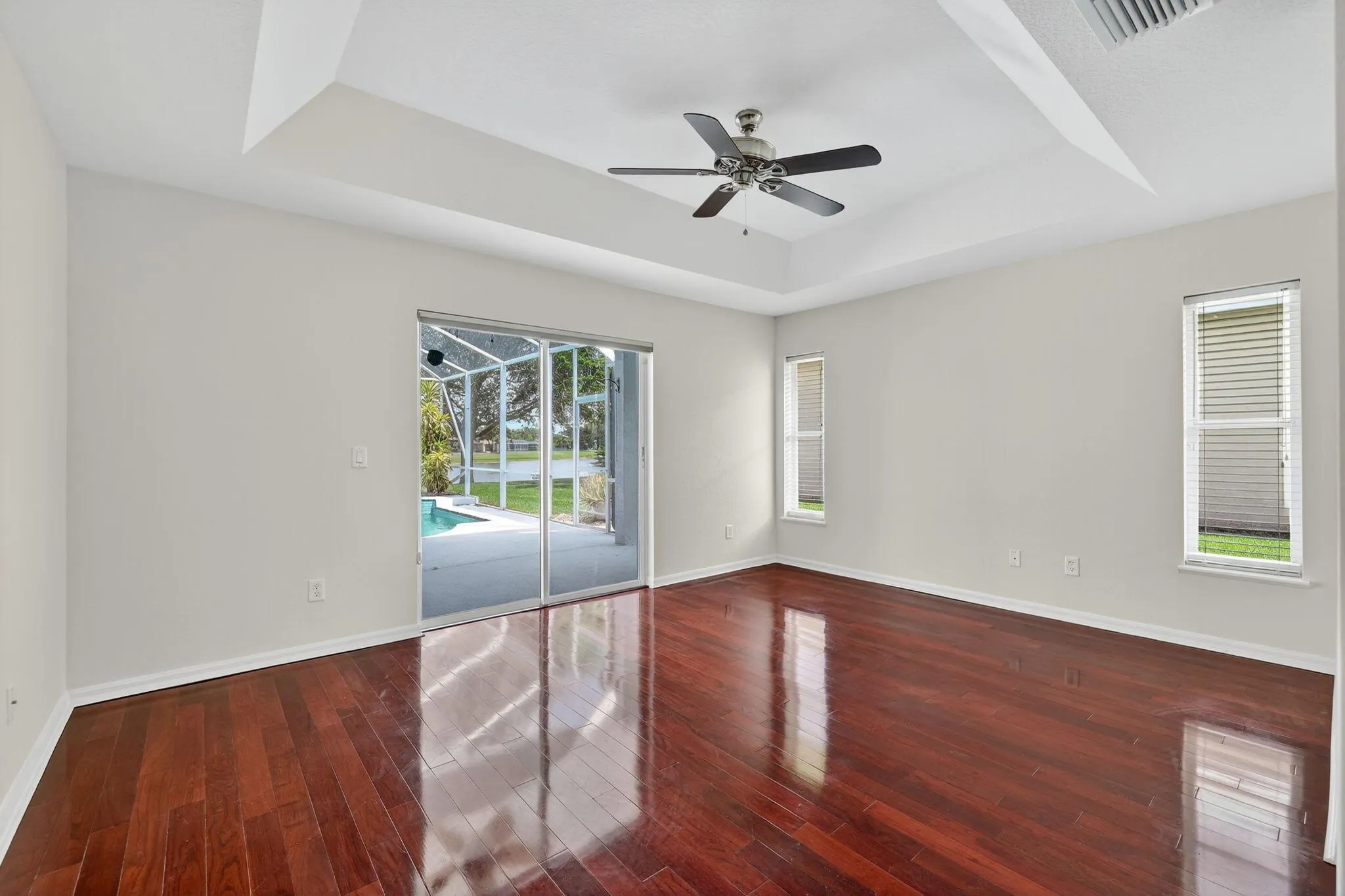 419 SW Sweetwater Trail