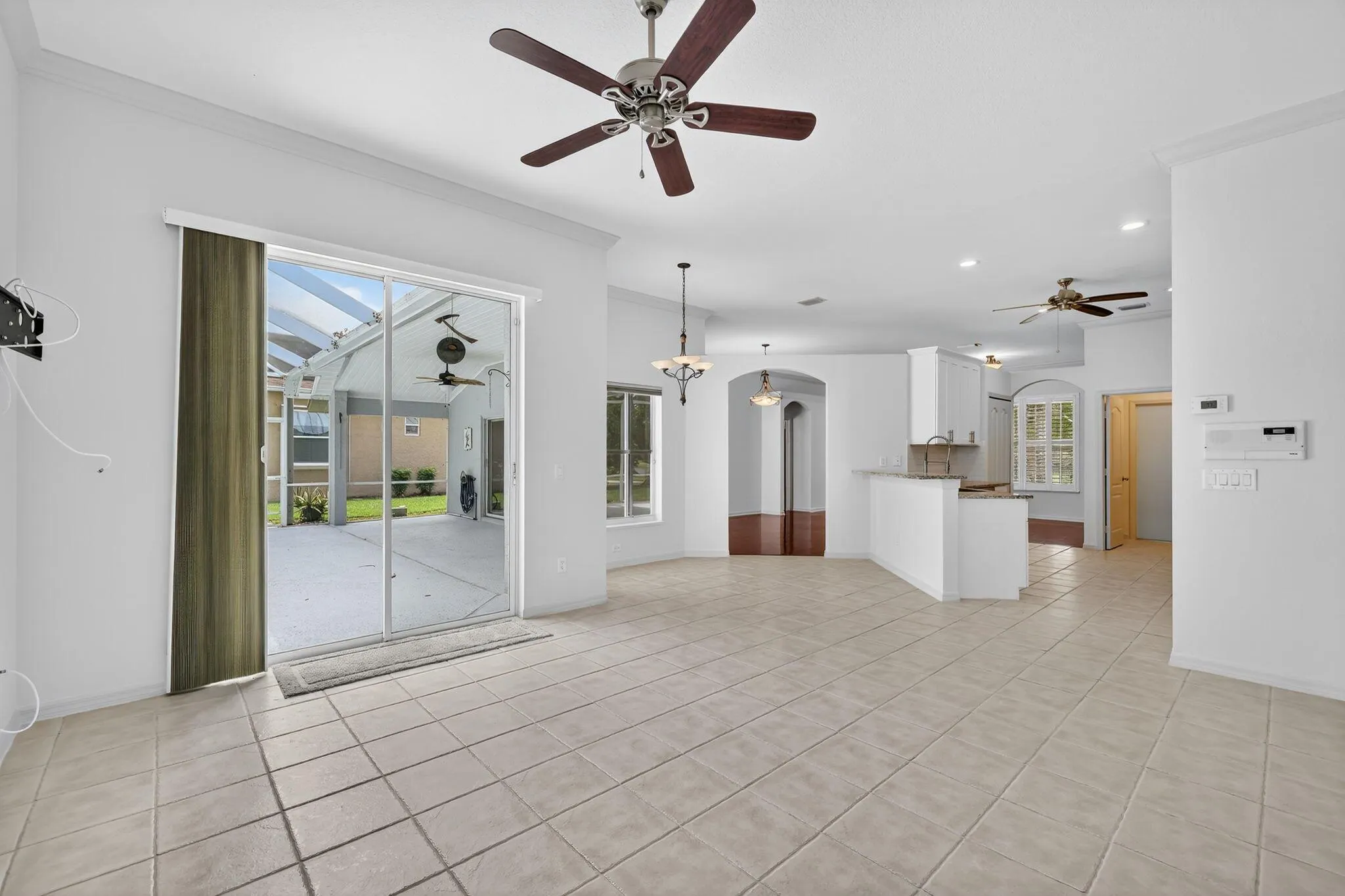 419 SW Sweetwater Trail