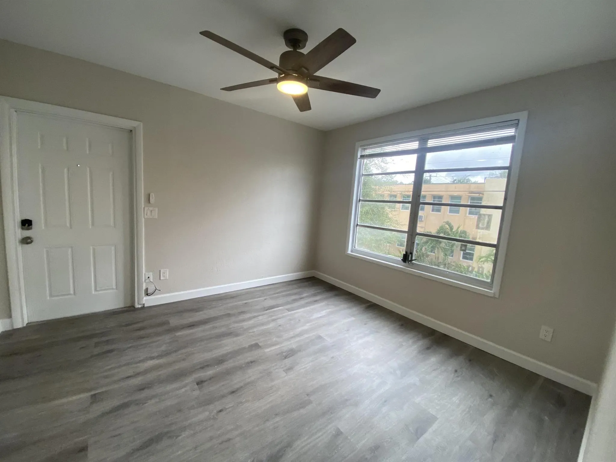 301 S M Street, #5
