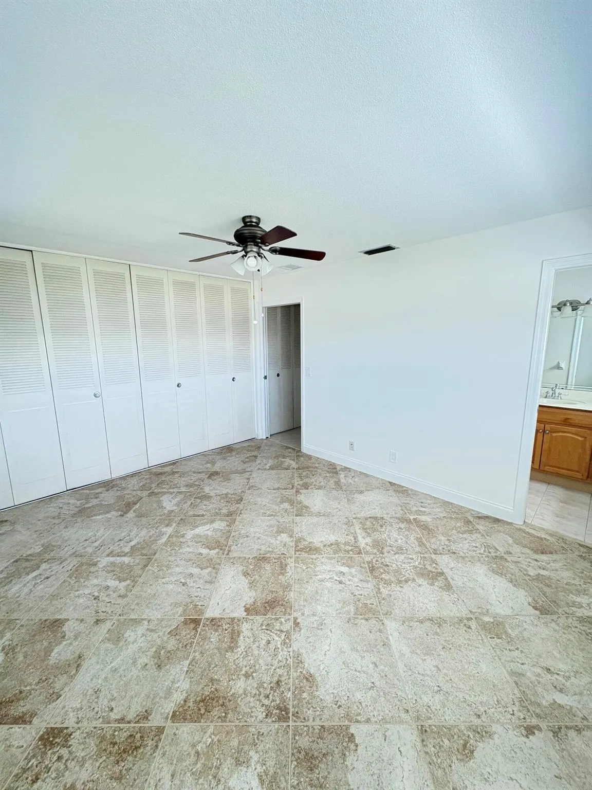 2765 Ashley Drive W