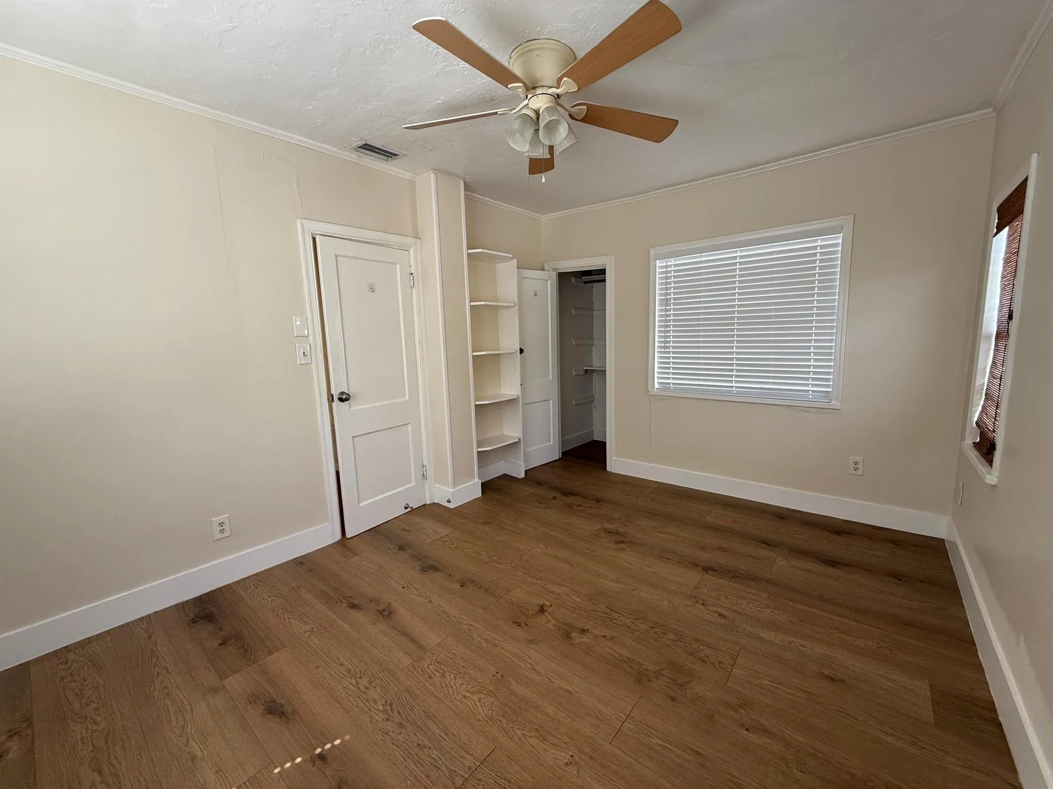 359 Greenbriar Drive, #A