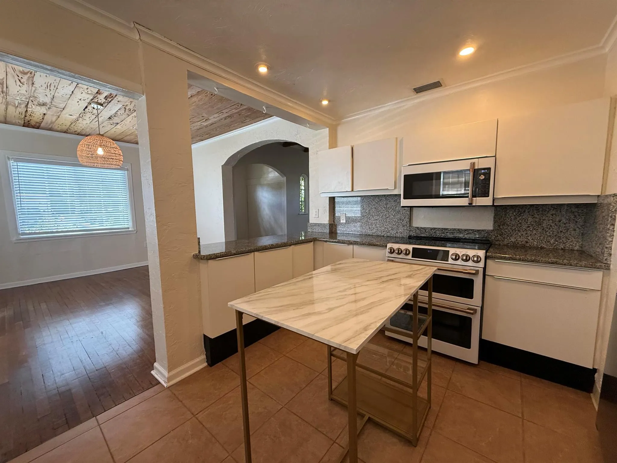 359 Greenbriar Drive, #A
