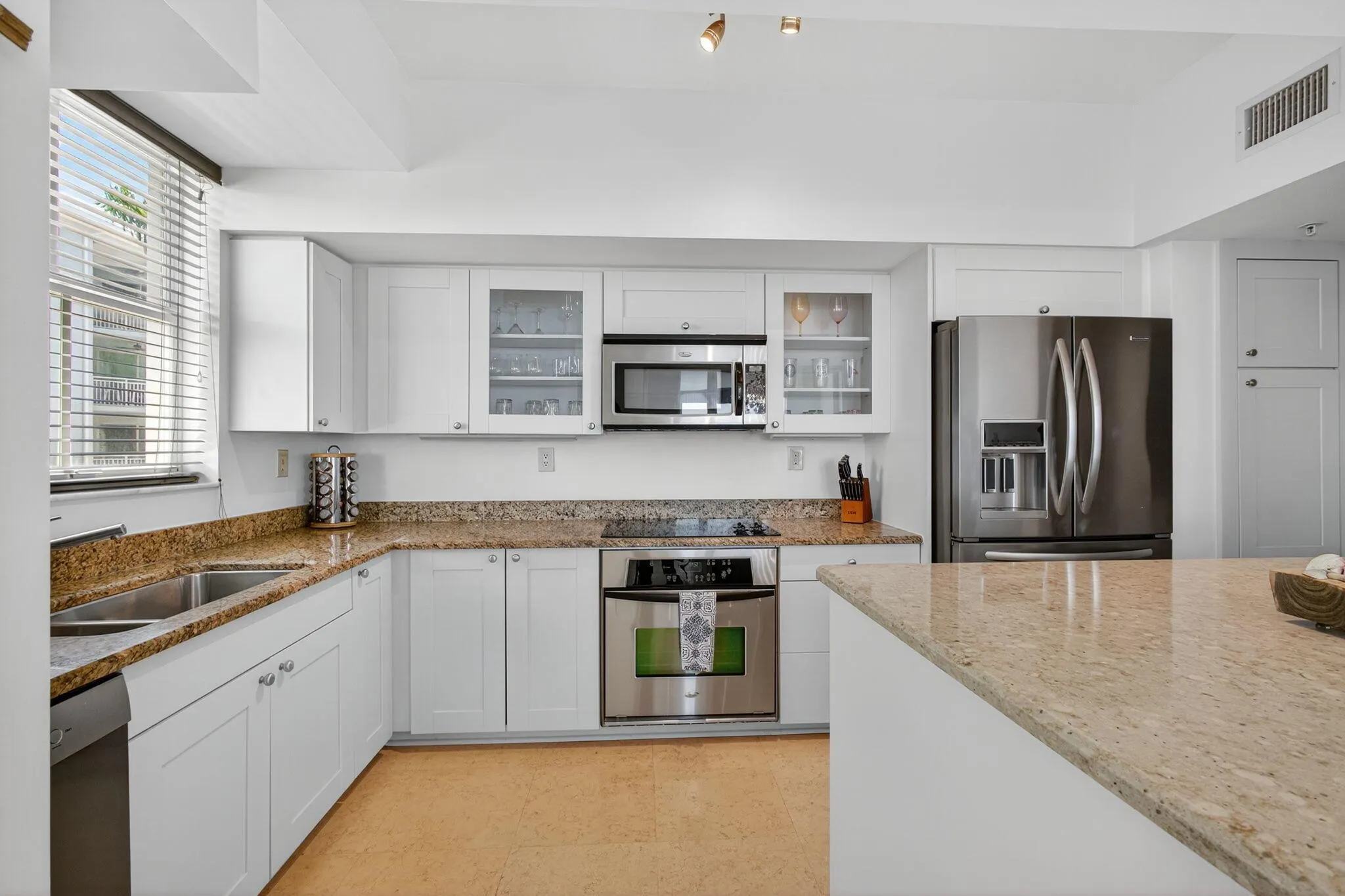 275 NW Flagler Avenue, #204
