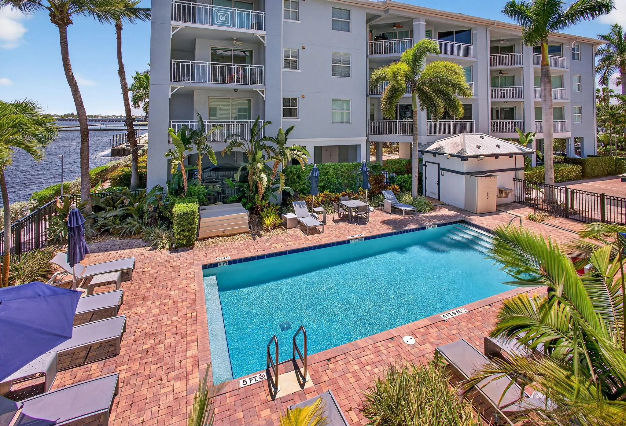 275 NW Flagler Avenue, #204