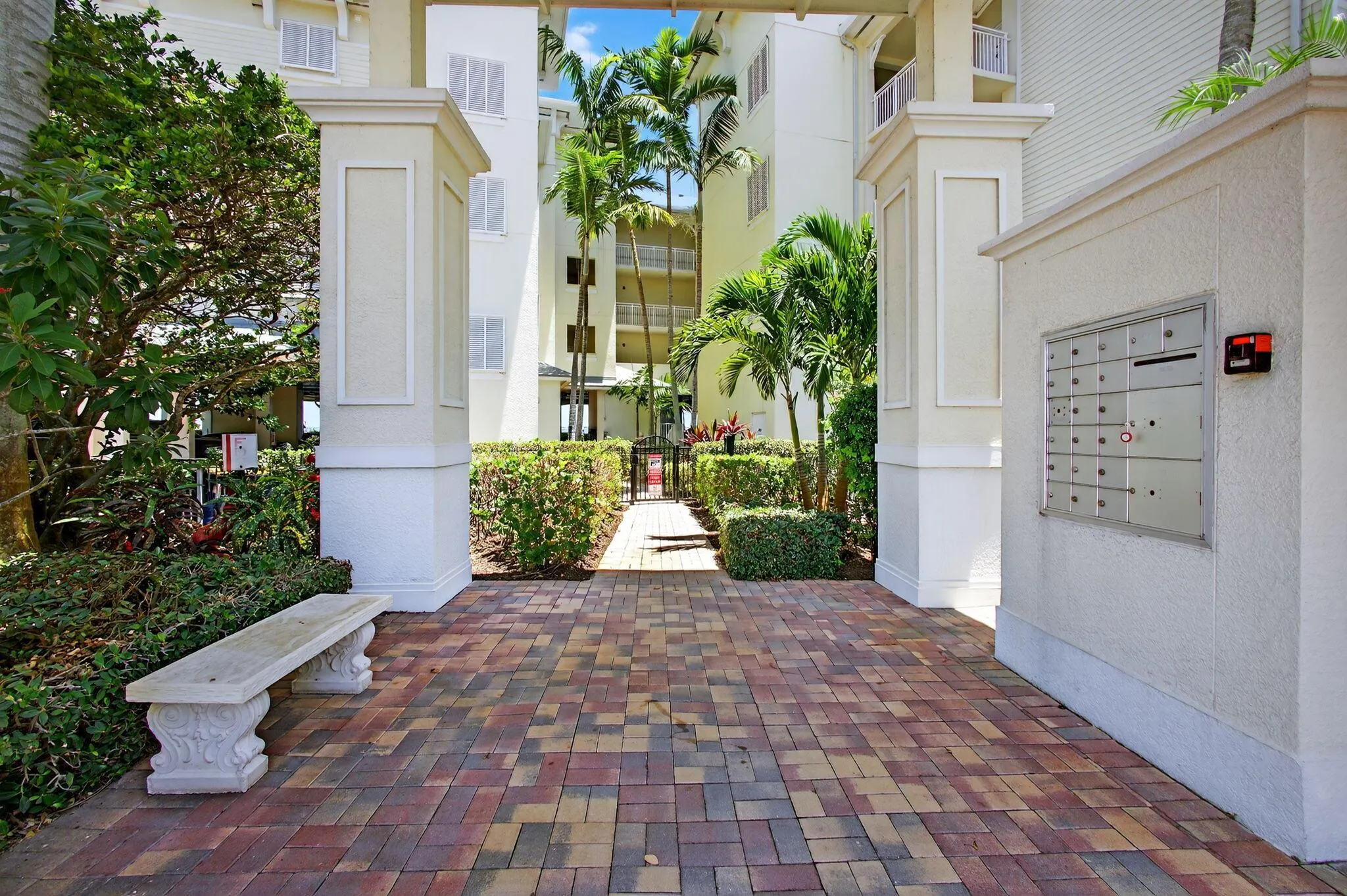 275 NW Flagler Avenue, #204