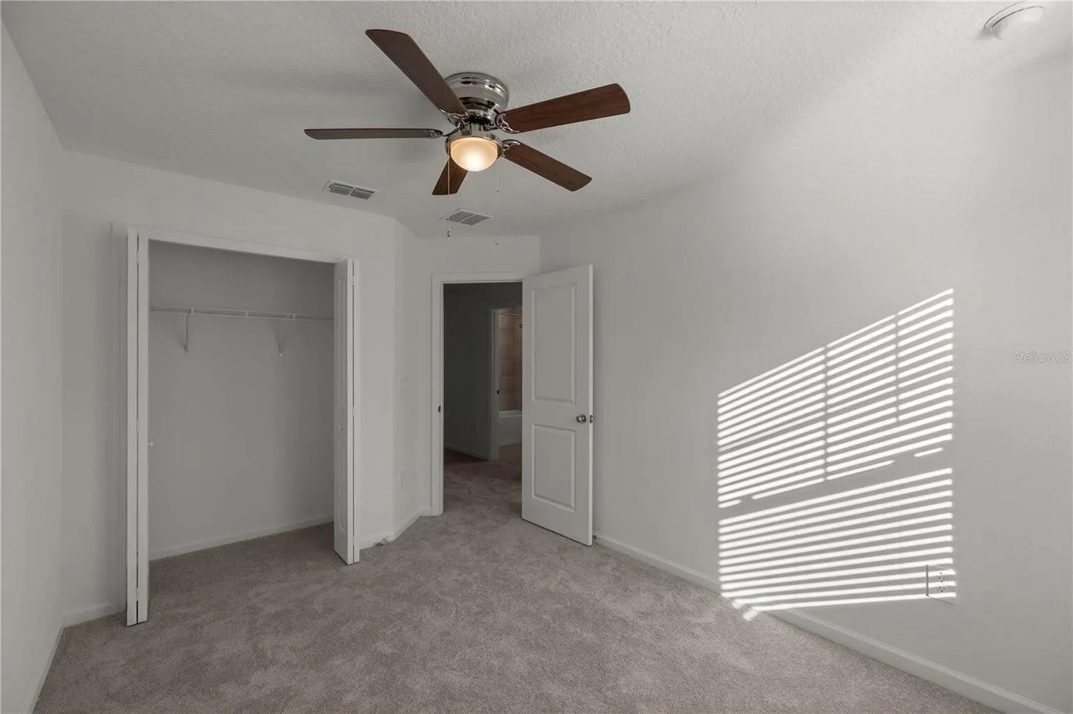 3624 SE 37th Court