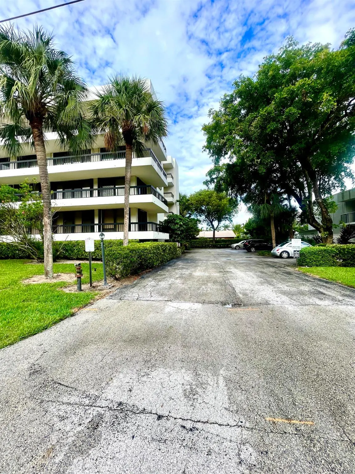 277 N Ocean Boulevard, #4020