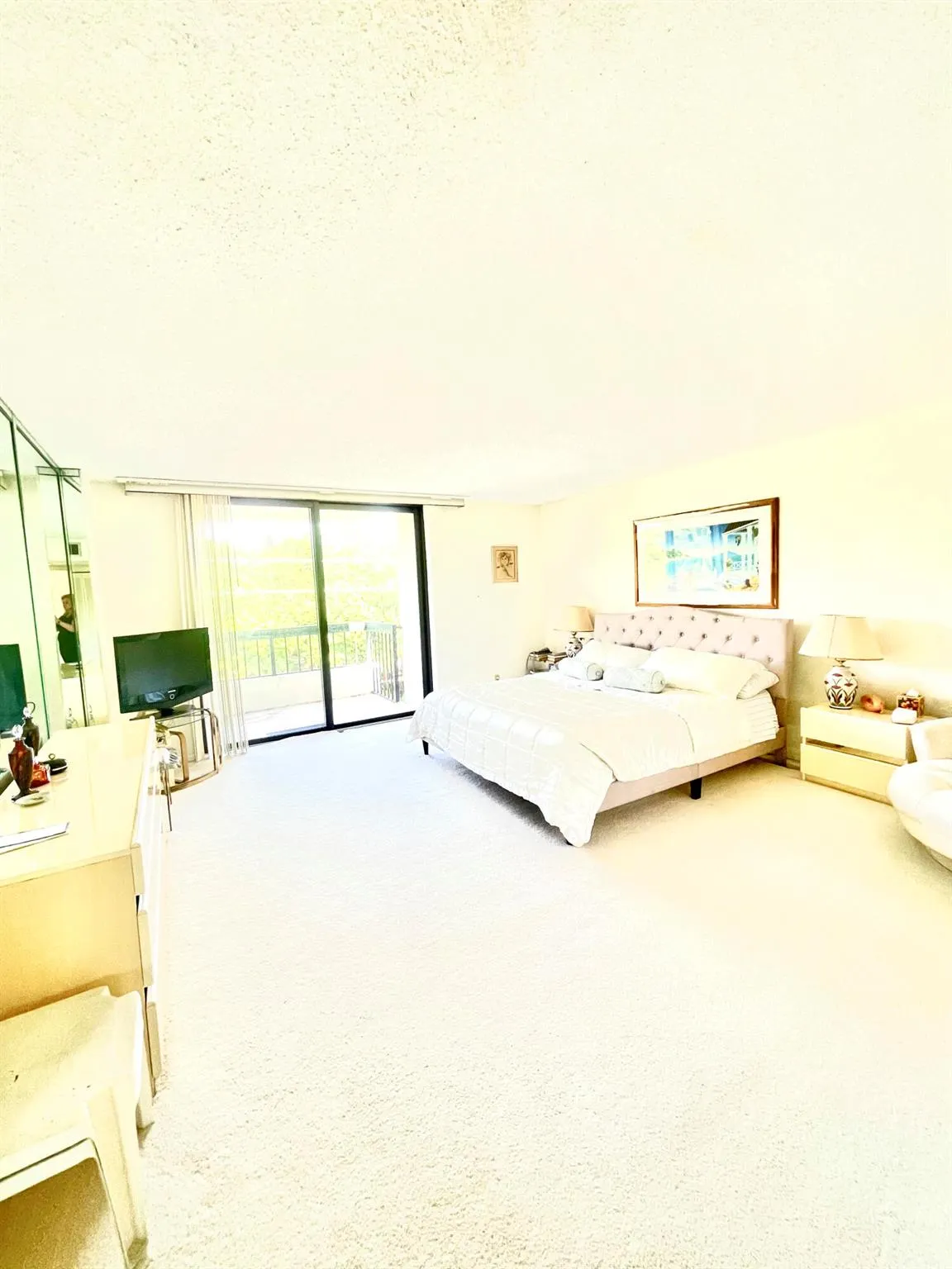 277 N Ocean Boulevard, #4020