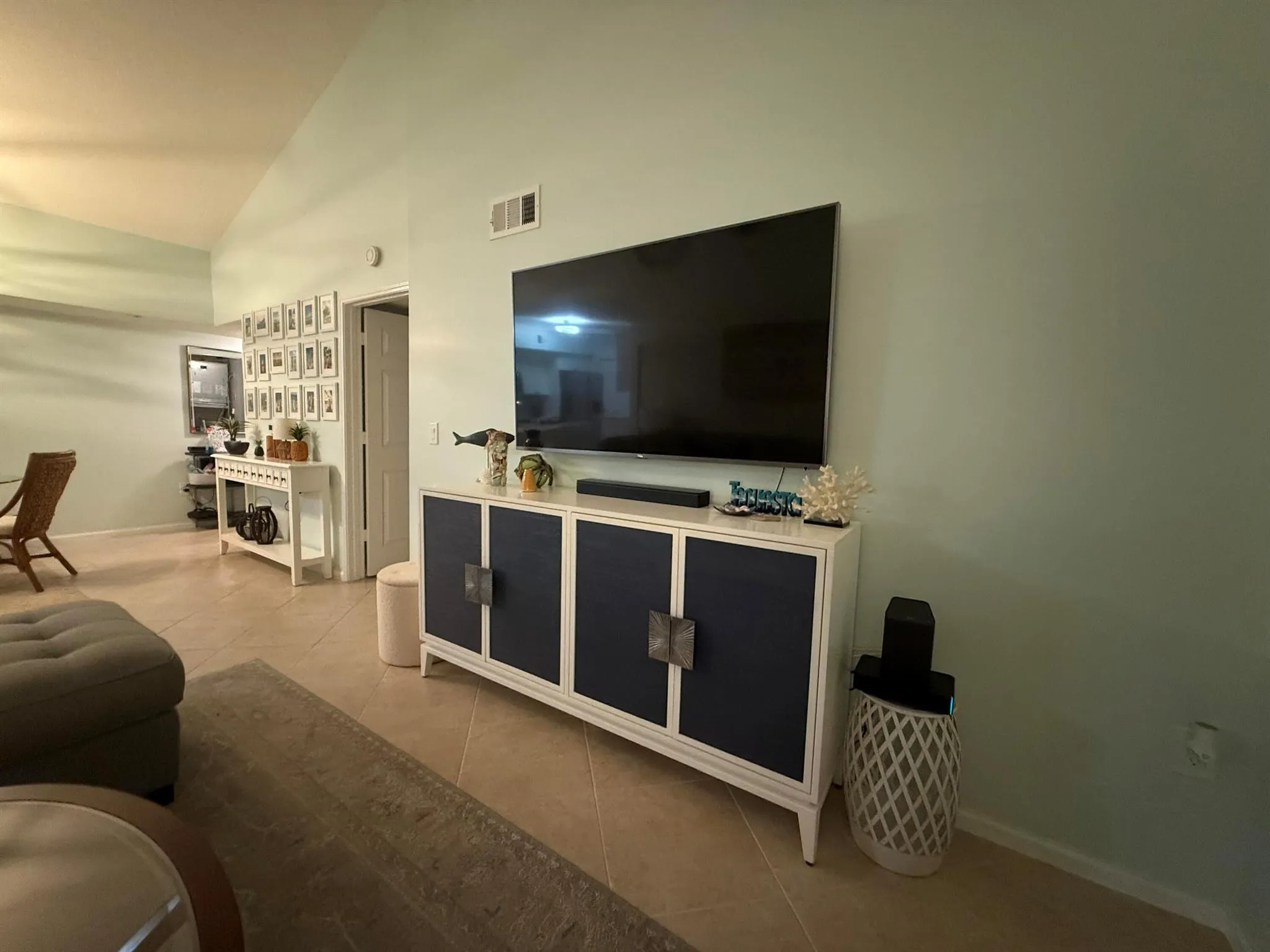 236 Village Boulevard, #1202