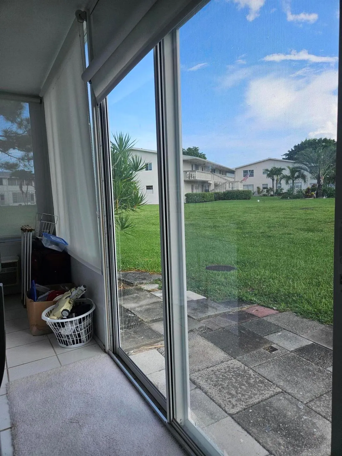 164 Markham H, #164