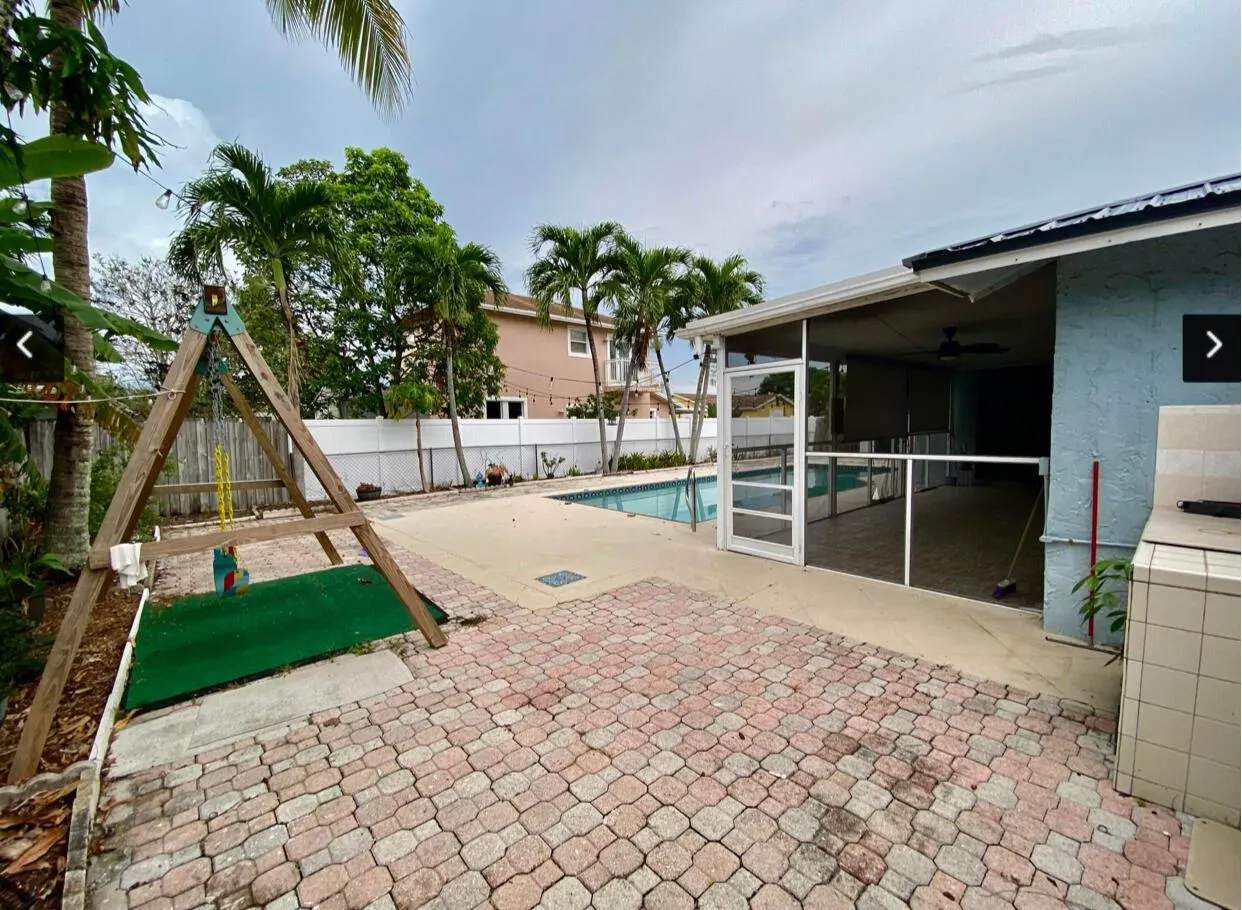 855 Cameilla Drive
