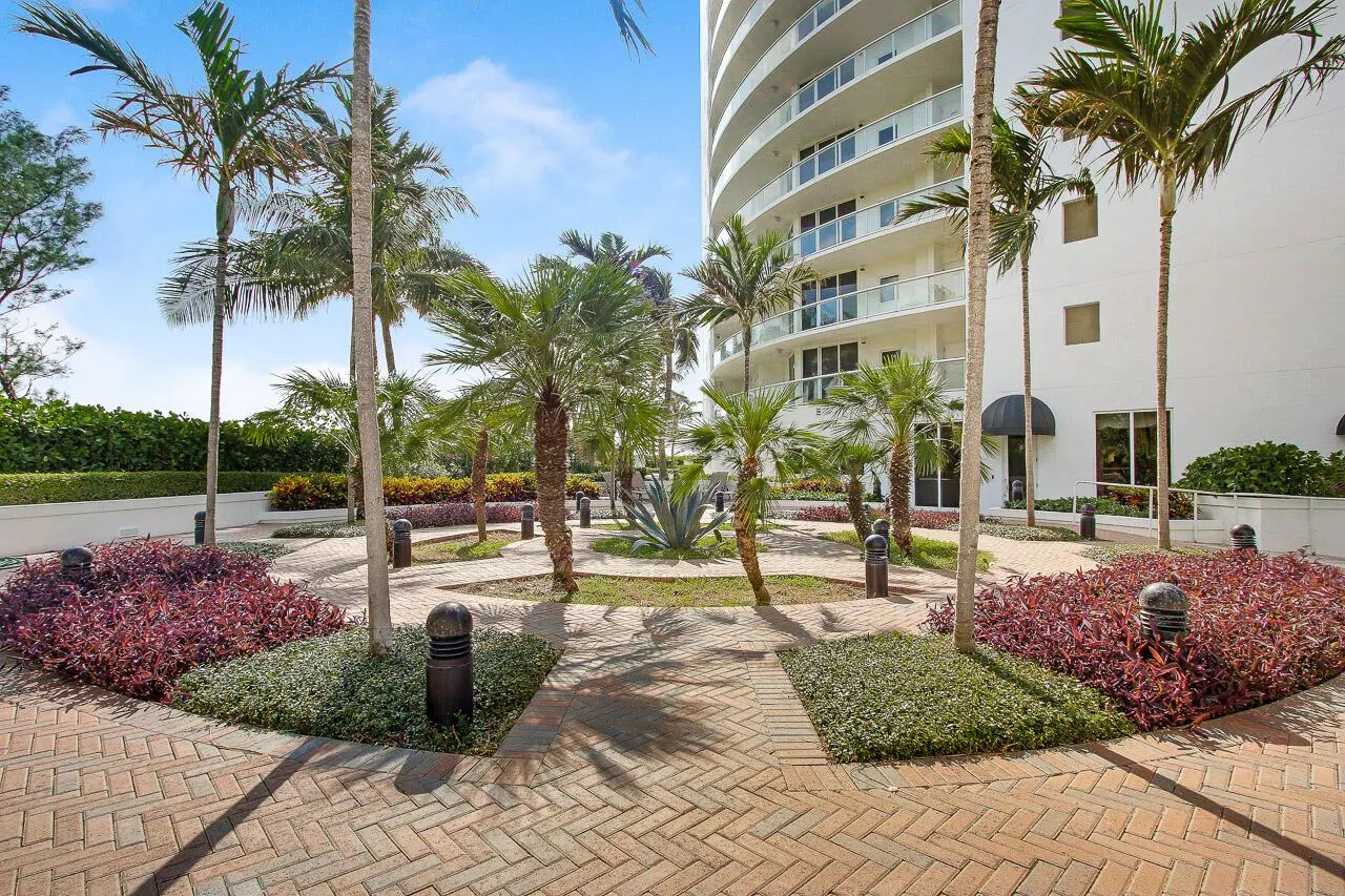 4600 N Ocean Drive, #1903