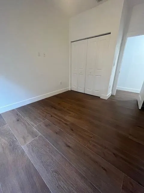 313 S E Street