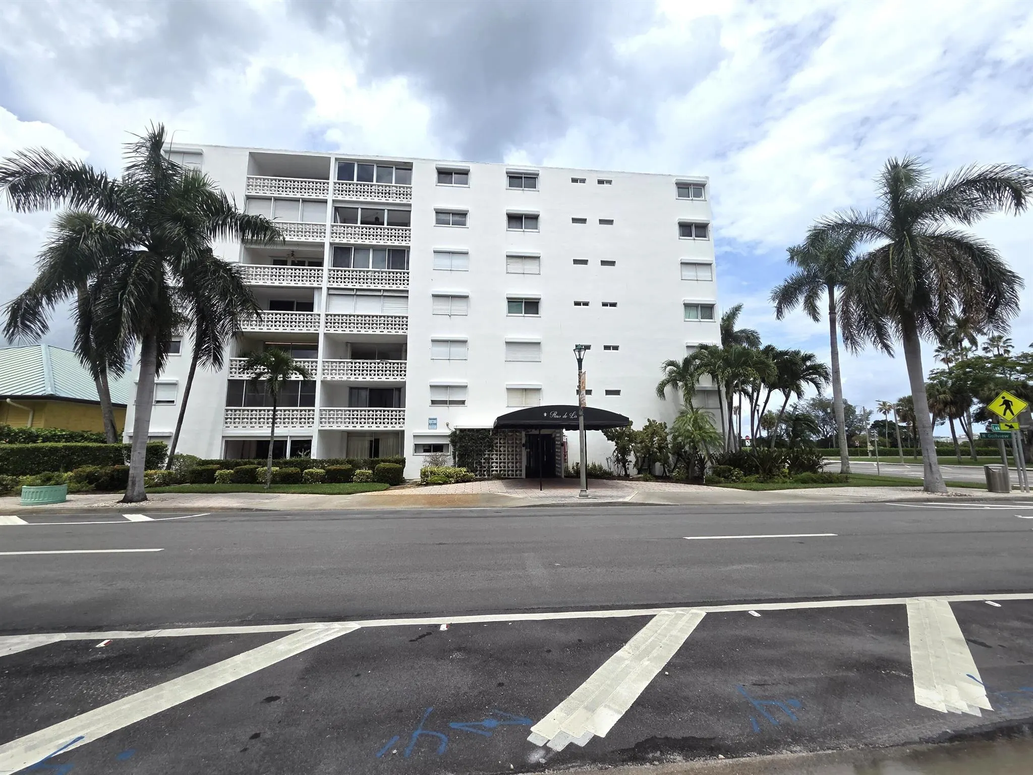 1 N Golfview Road, #500