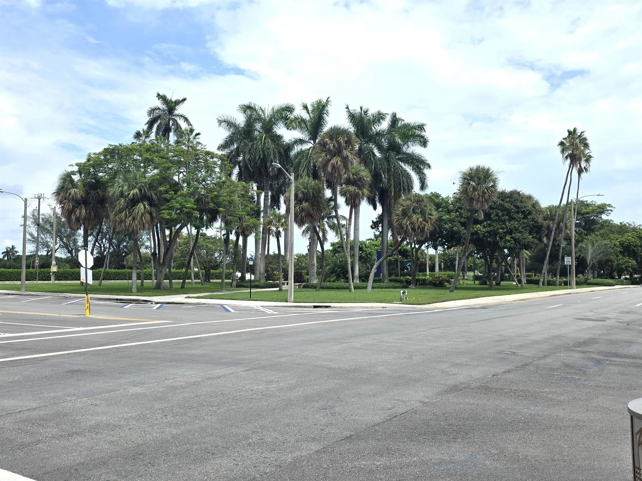 1 N Golfview Road, #500