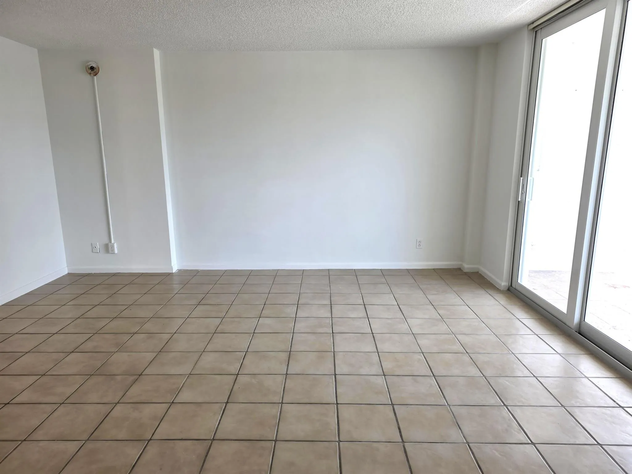 1 N Golfview Road, #500