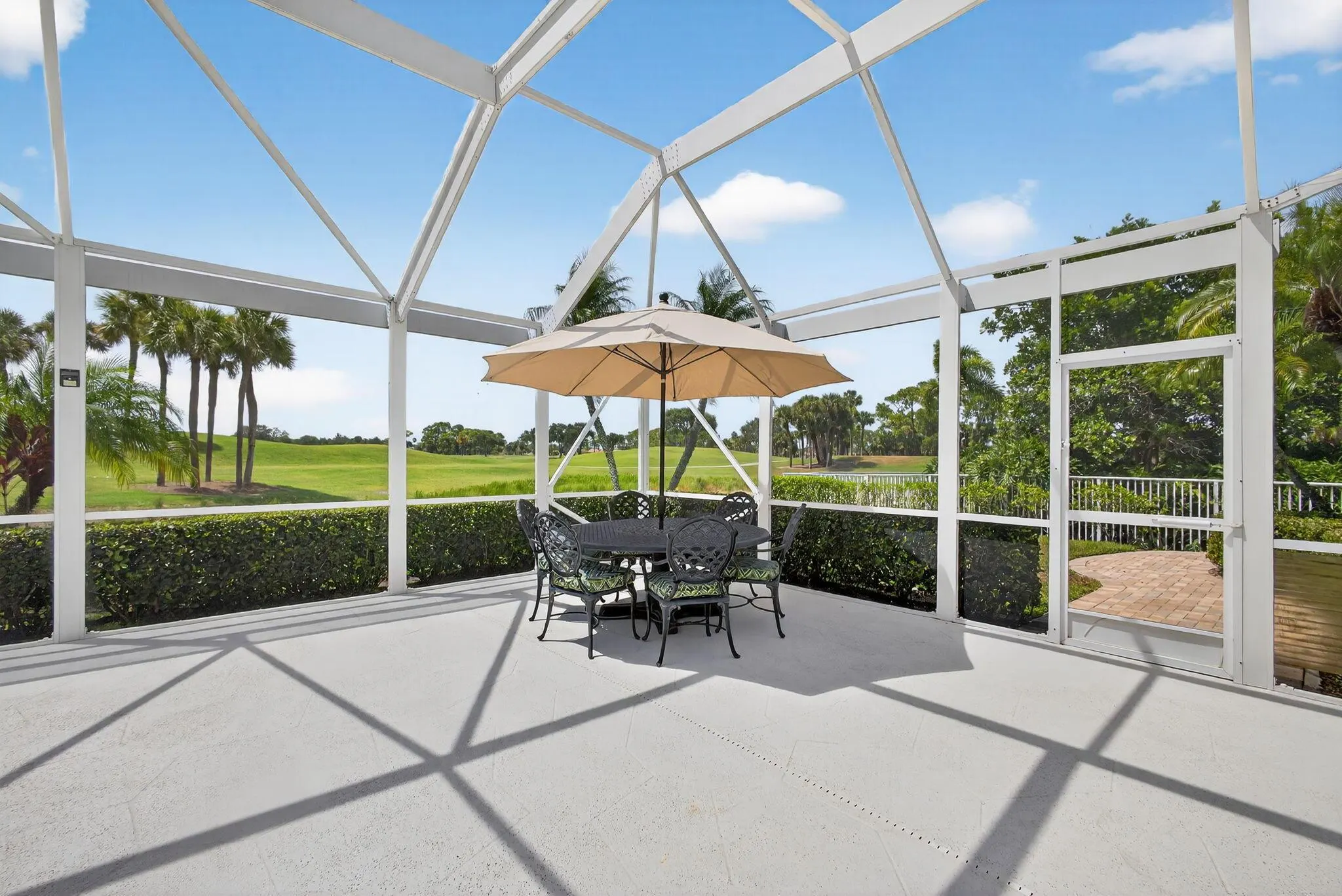 902 Augusta Pointe Drive