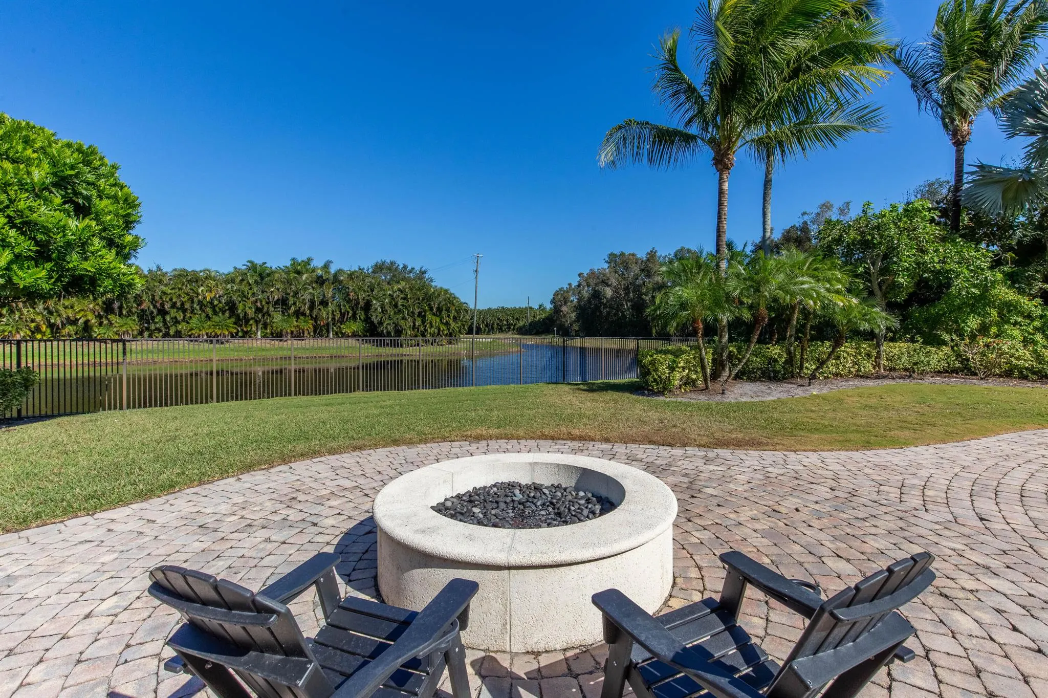 3440 Ambassador Drive