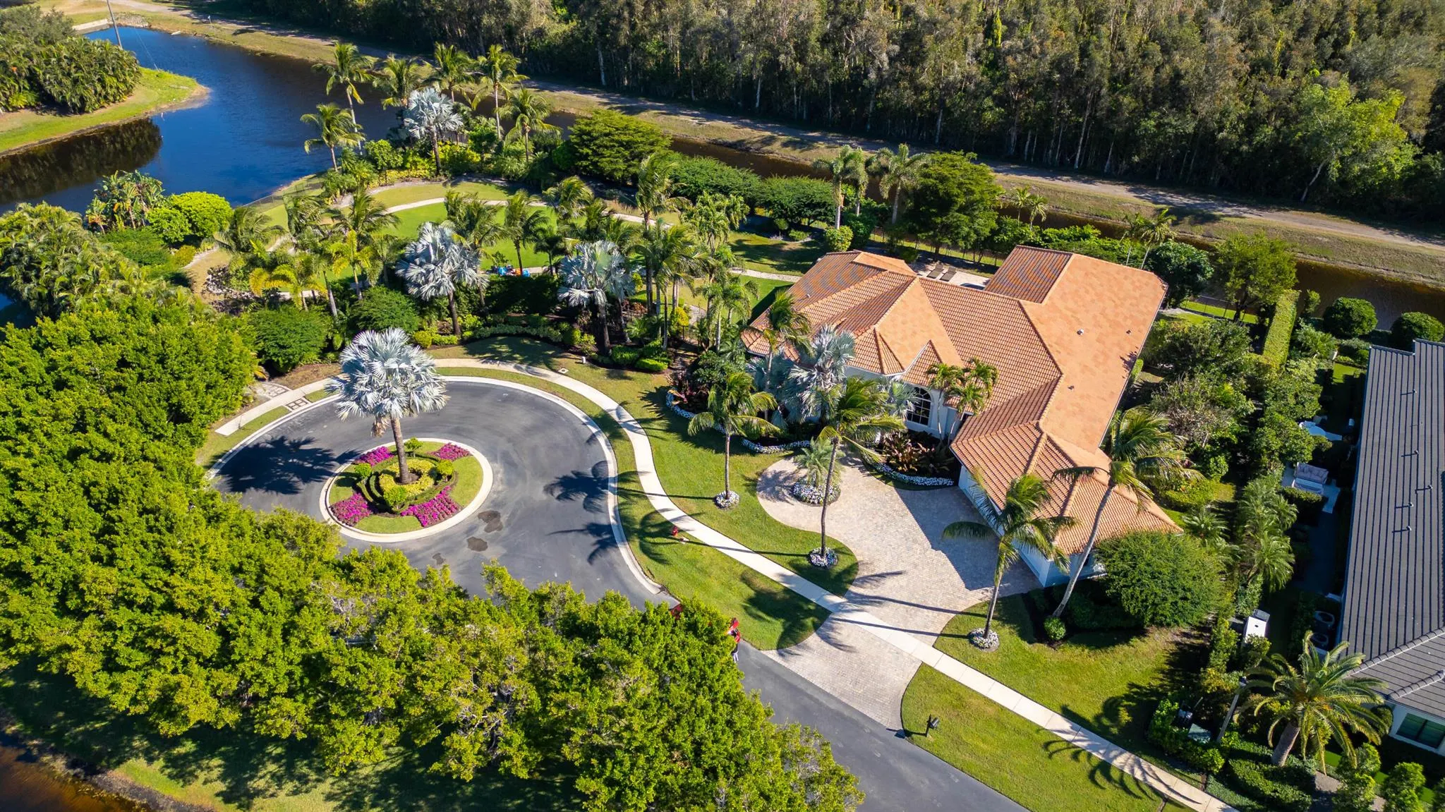 3440 Ambassador Drive