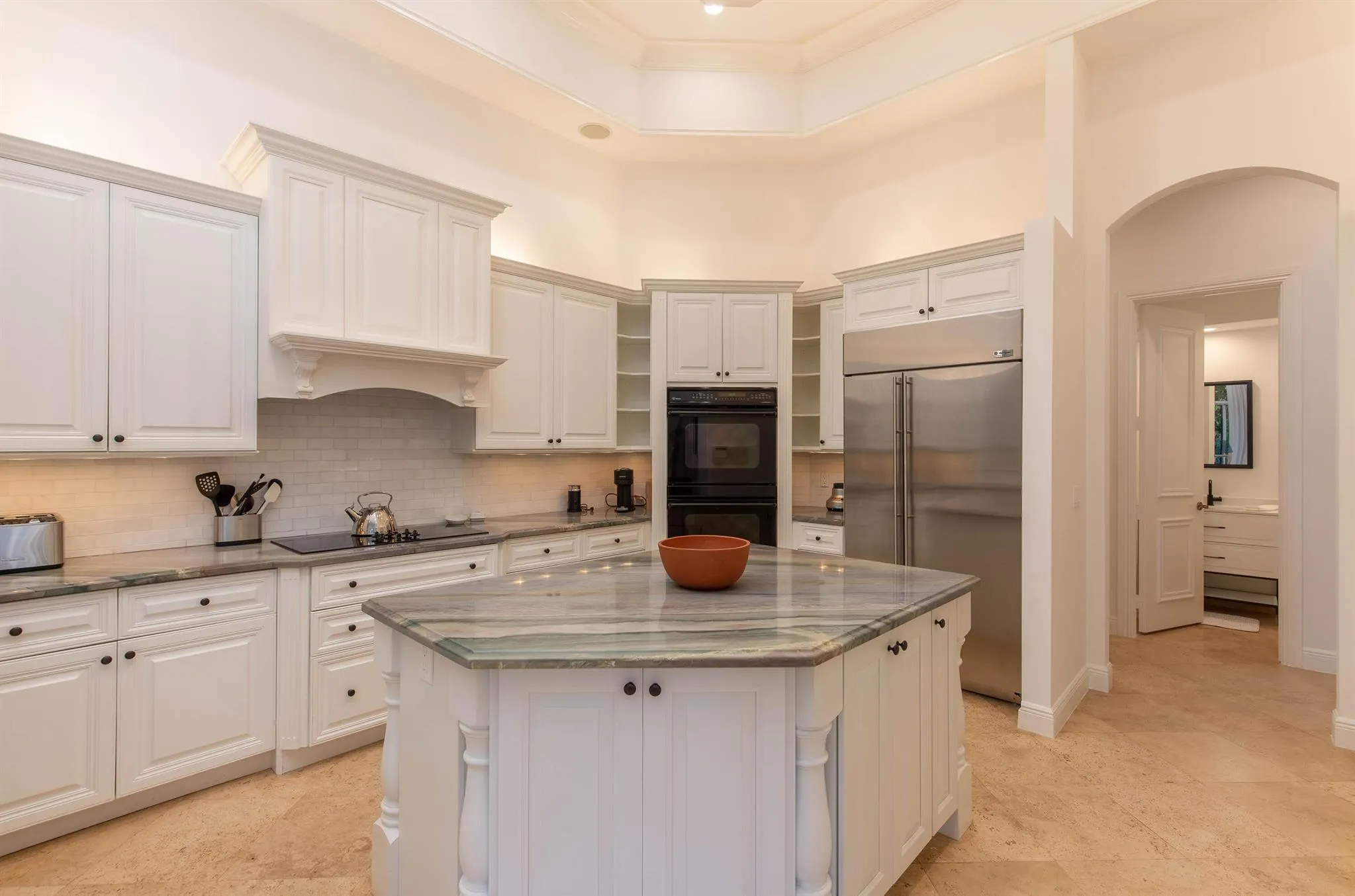 3440 Ambassador Drive