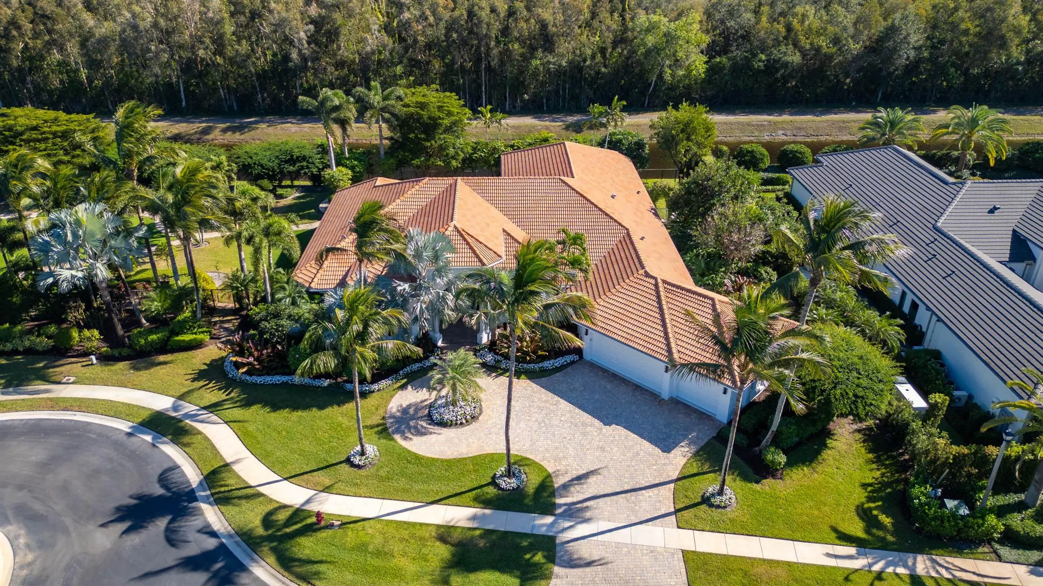 3440 Ambassador Drive