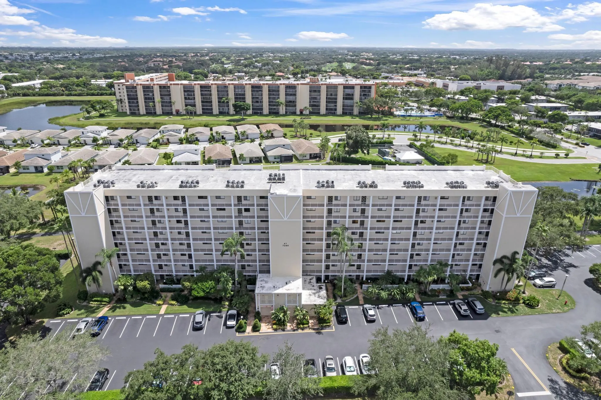 7290 Kinghurst Drive, #704