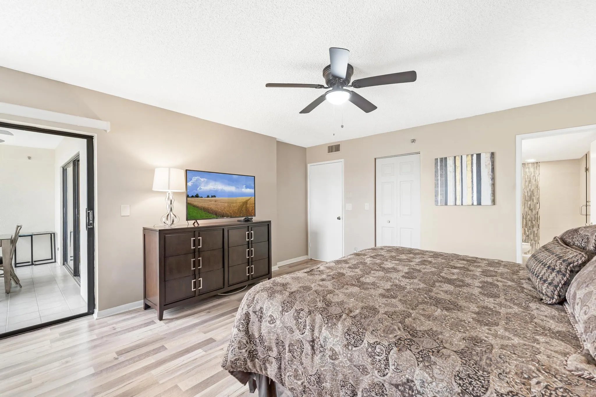 7290 Kinghurst Drive, #704
